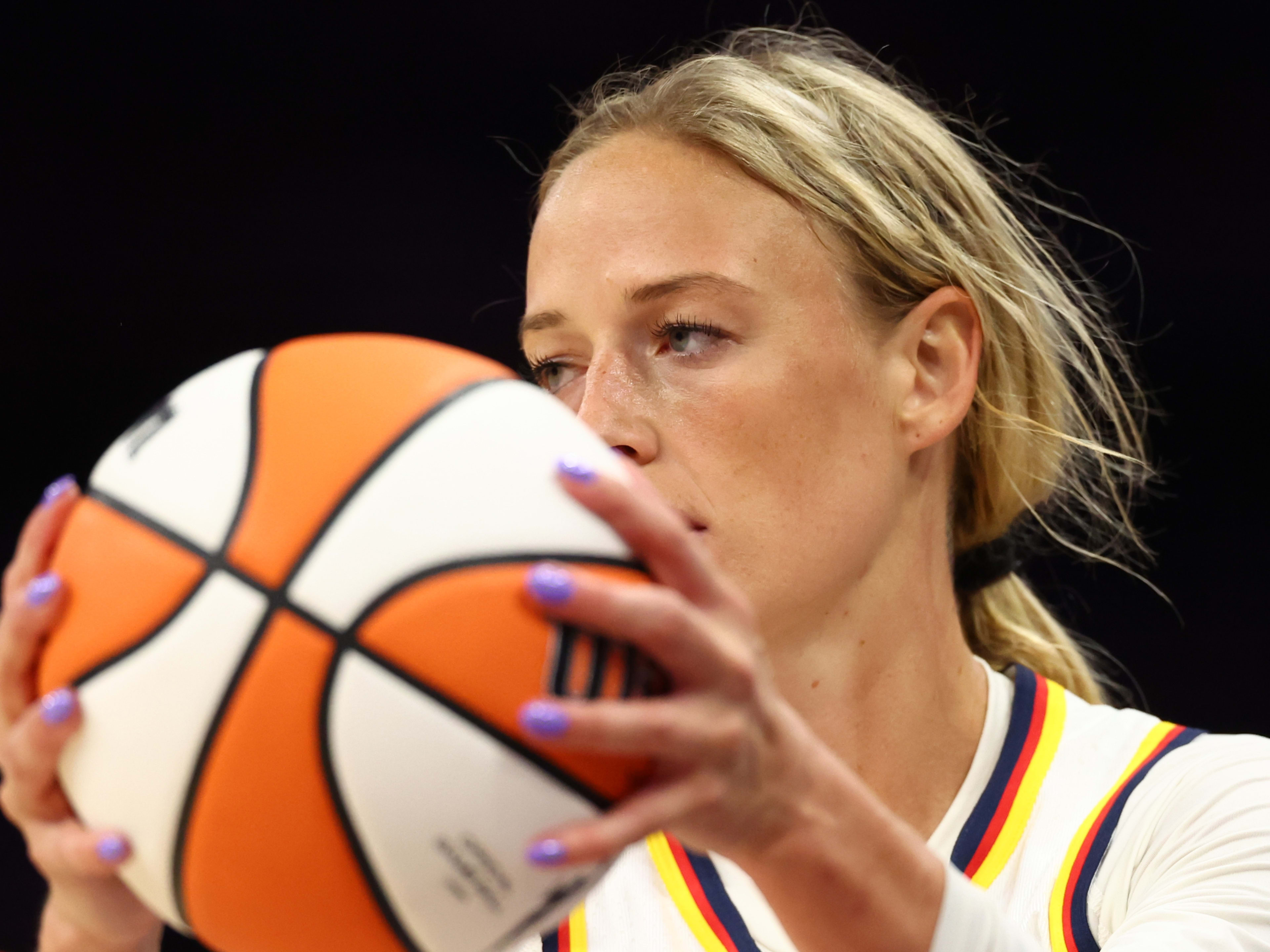 Fever's Sophie Cunningham Handling 'Dramatically' Rising Fame - Athlon  Sports