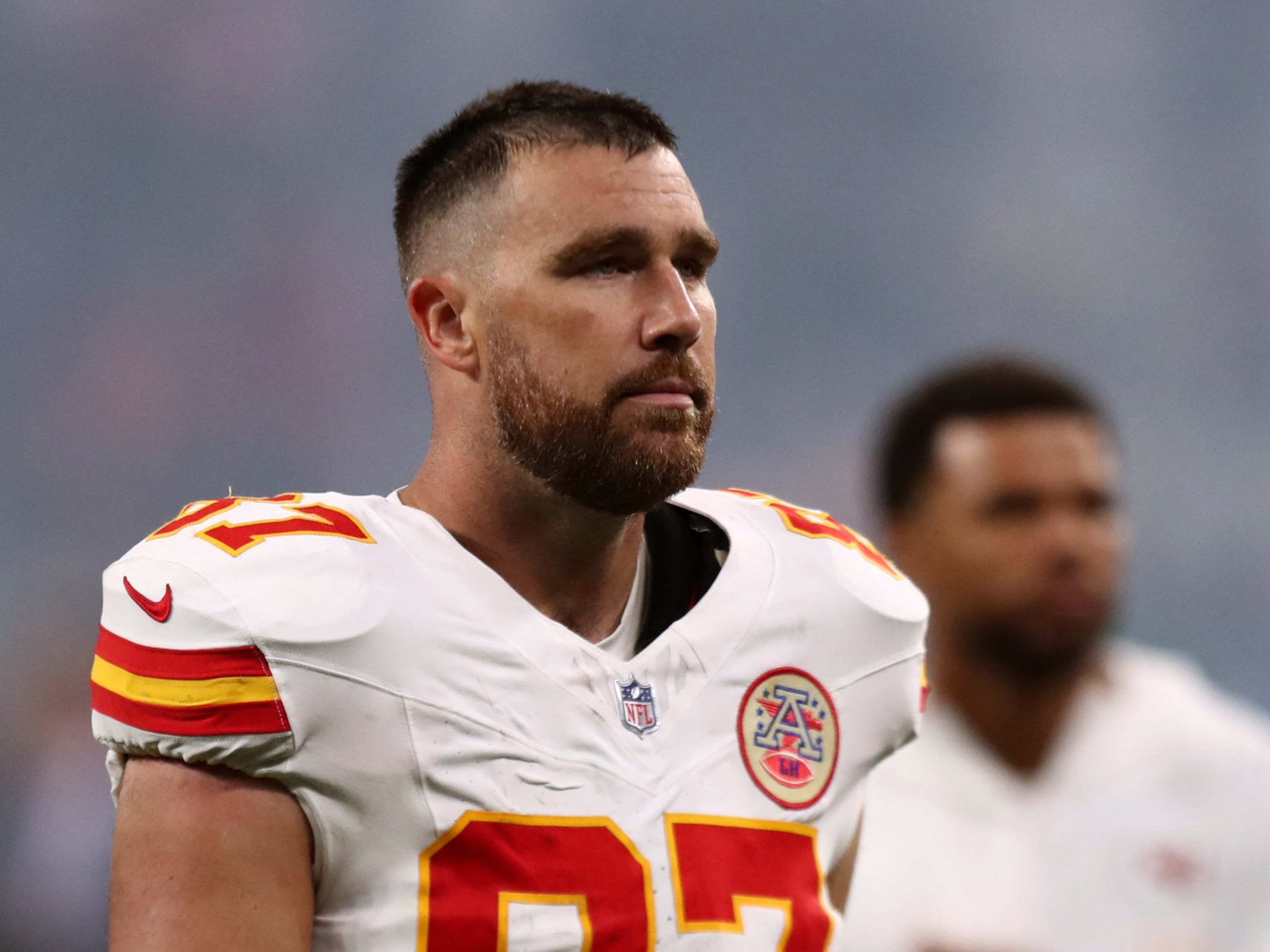 rr ALERT: Travis Kelce is standing by his words on the passing of Charlie Kirk. His original post read: “If you want to be remembered kindly, then speak kindly while you’re still here.” Backlash came quickly, but Kelce doubled down: “I meant what I said. We need kindness — now more than ever.”… - Top News
