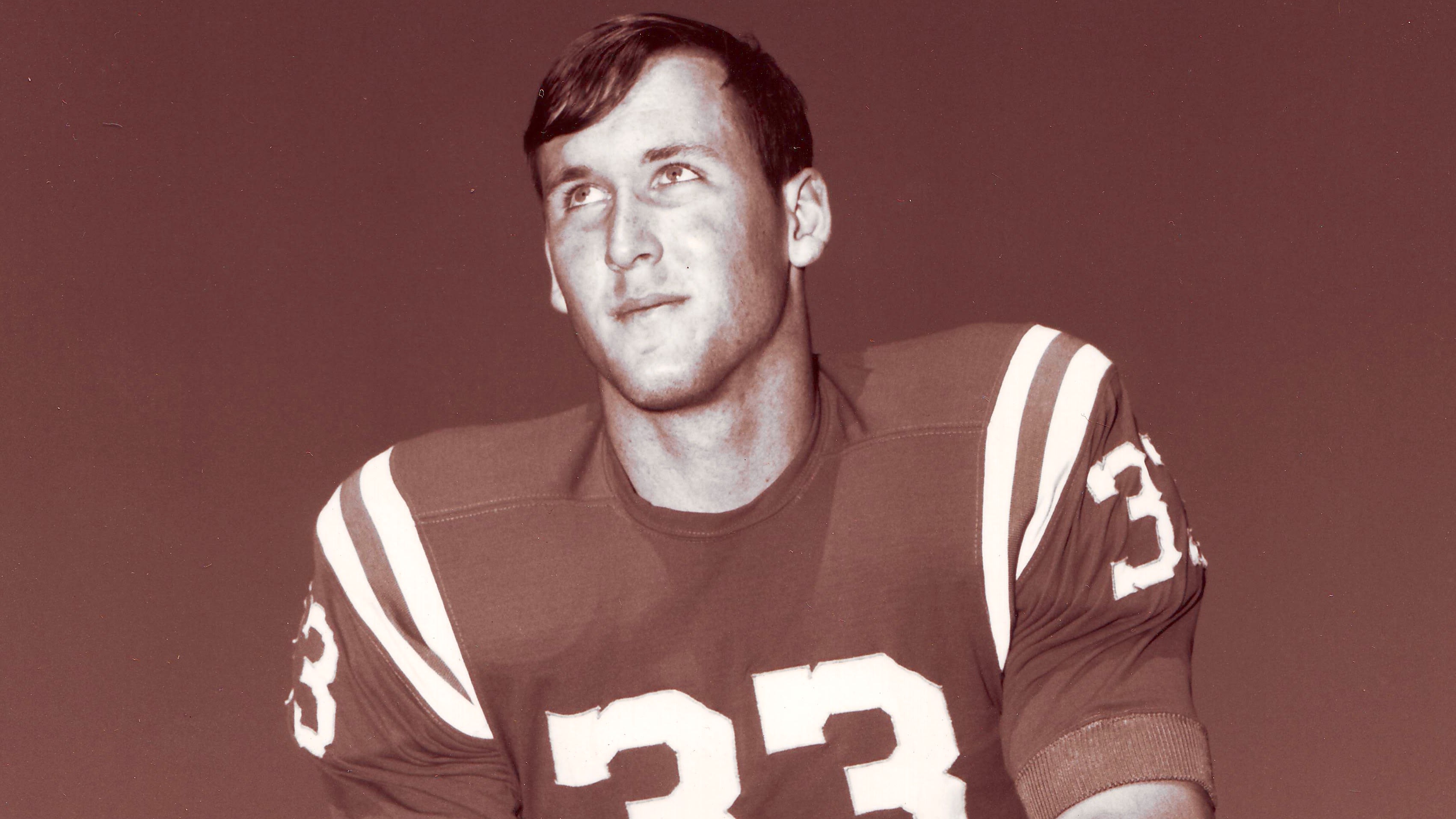 Catching up with Florida's Larry Smith, Athlon's first MVP in 1967 Catching up with Florida's Larry Smith, Athlon's first MVP in 1967