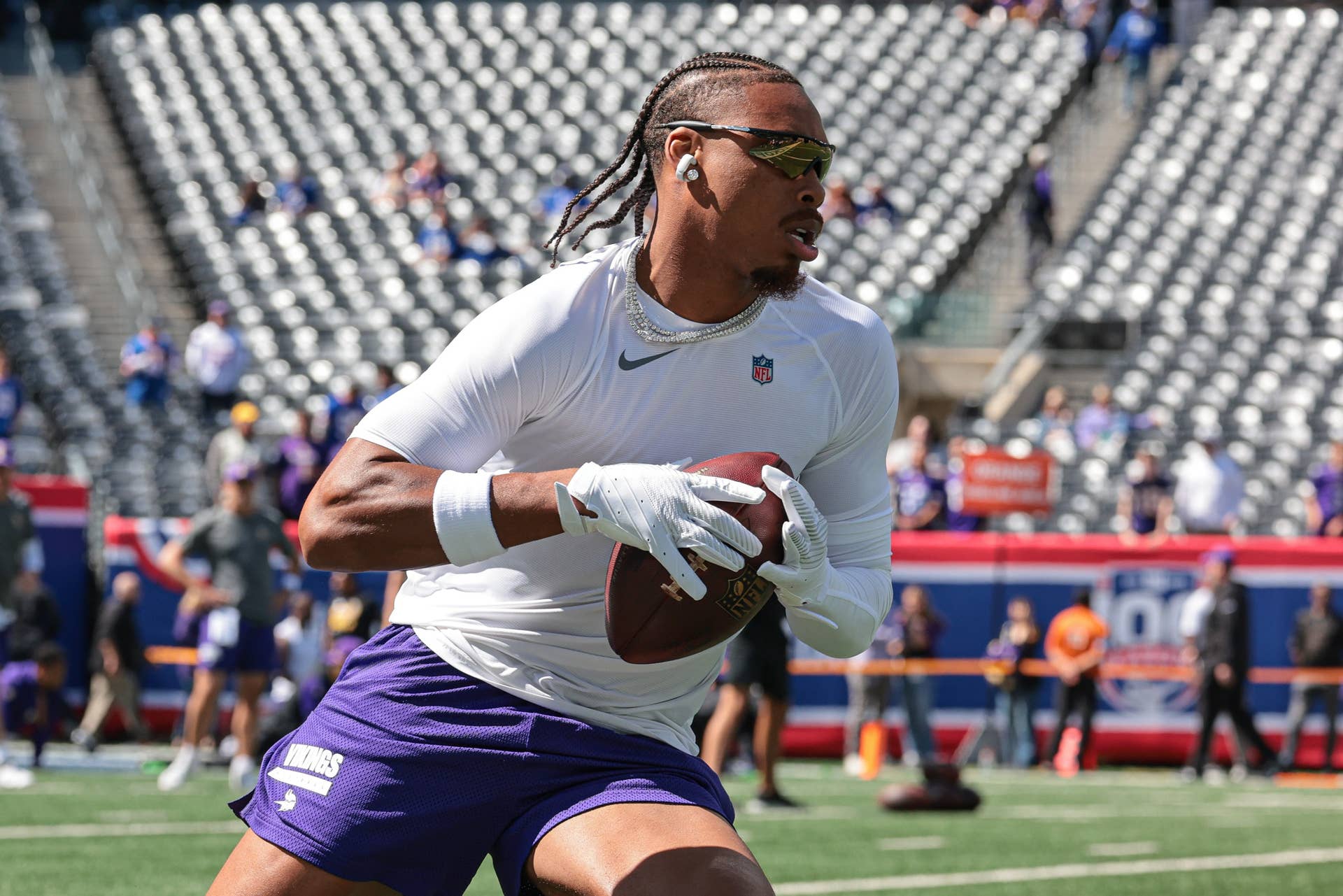 Vikings' Justin Jefferson Breaks Silence on His Hamstring Injury - Athlon Sports