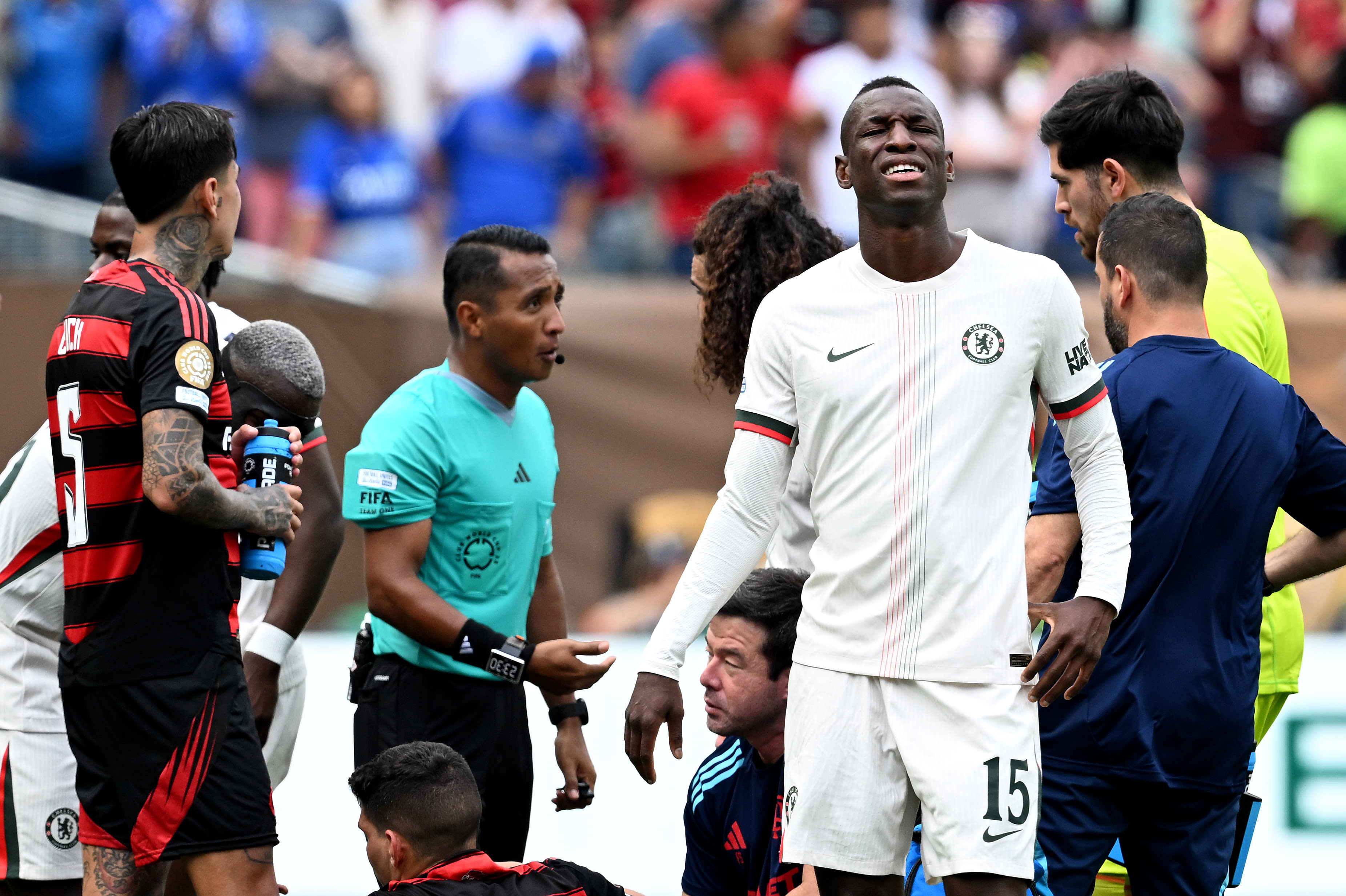 Chelsea Legend Heavily Slams Nicolas Jackson for Red Card in Loss