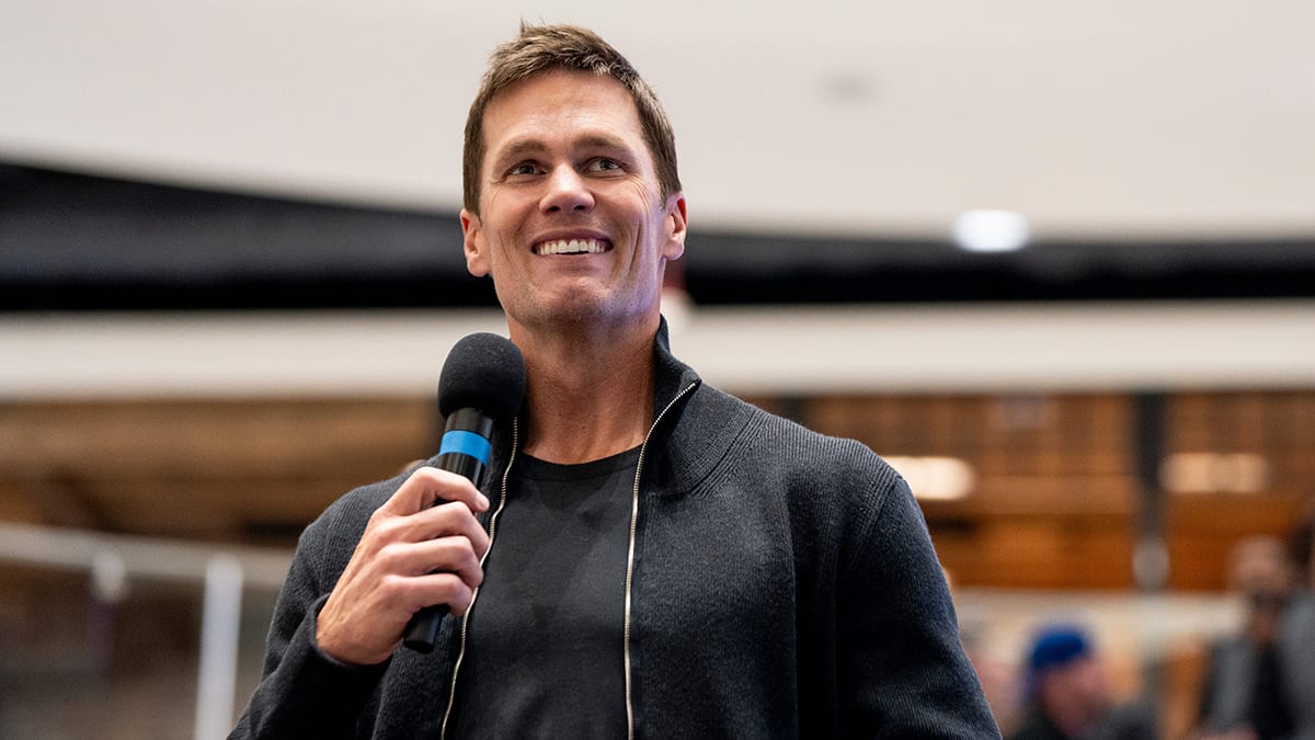 Tom Brady Opens up About Raiders Role With Strong Comments - Athlon Sports