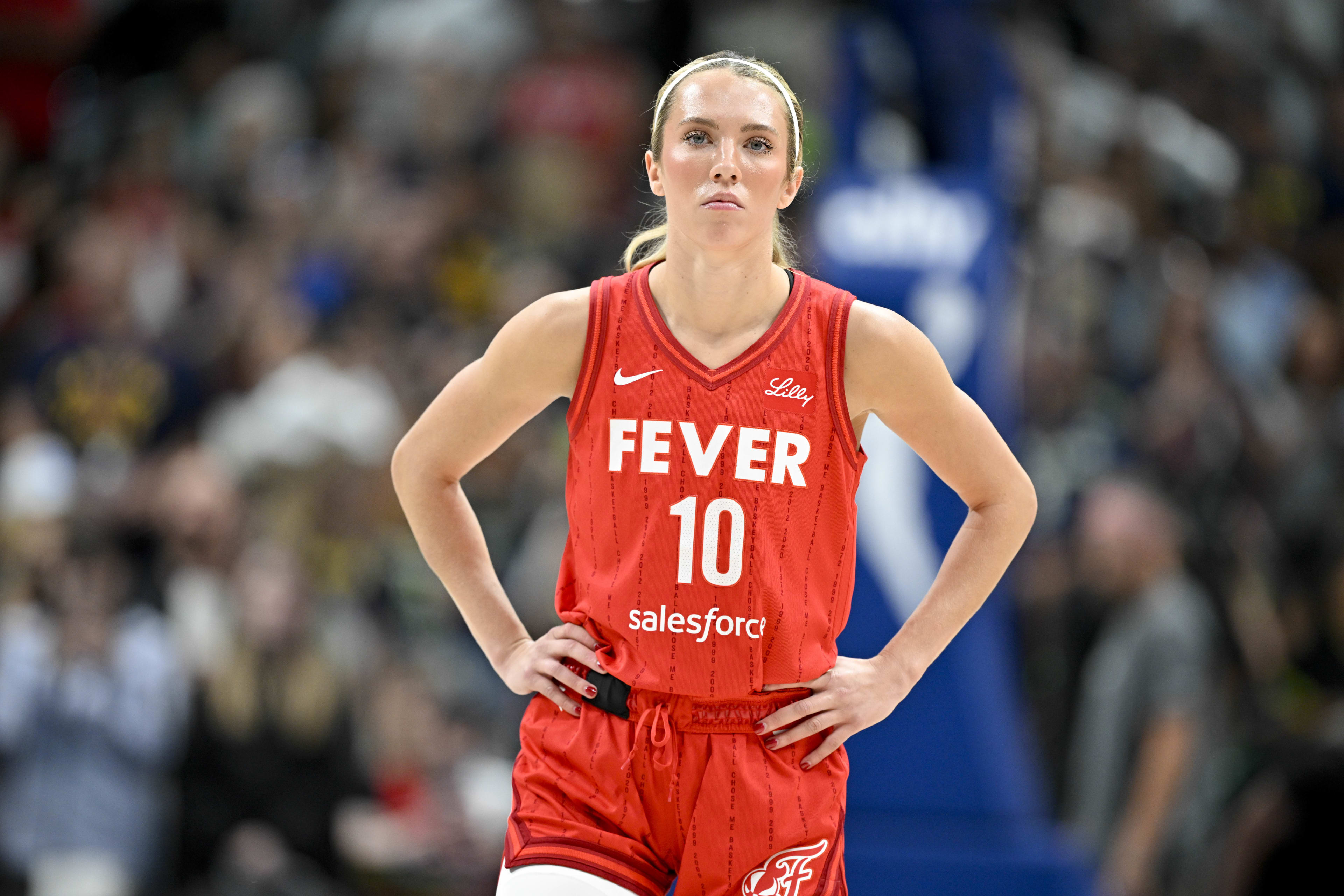 Indiana Fever's Lexie Hull Makes Concerning Injury Admission Amid WNBA  Playoffs - Athlon Sports