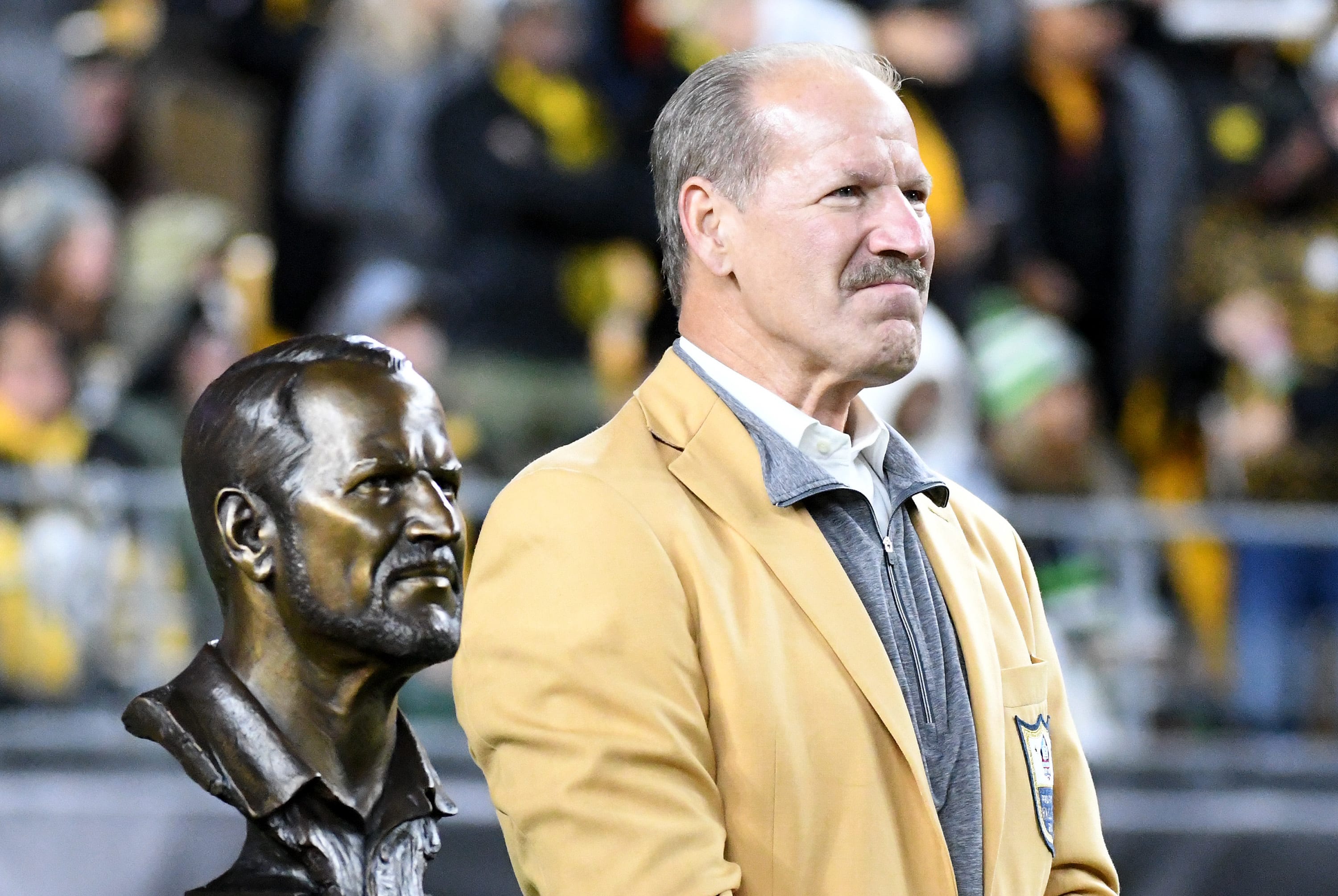 LEGENDARY STEELERS COACH: It has just been announced — former Steelers head coach Bill Cowher has passed away. Leading the team into a new era of resilience and hope, Bill Cowher brought unforgettable passion, resilience and pride, forever etching his name into NFL history at the Pittsburgh Steelers and beyond.-ETH