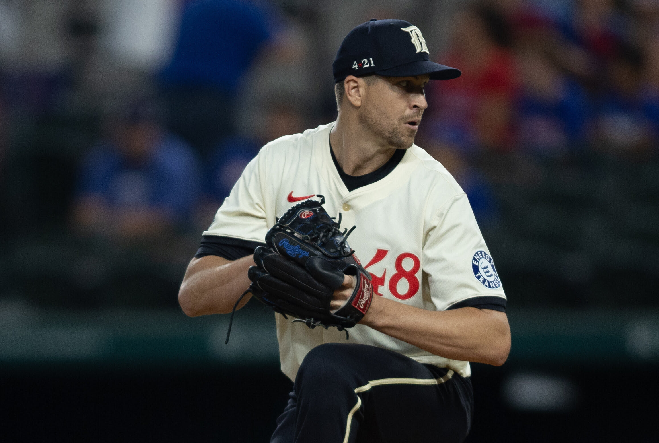 Texas Rangers starting pitcher Jacob deGrom (48)