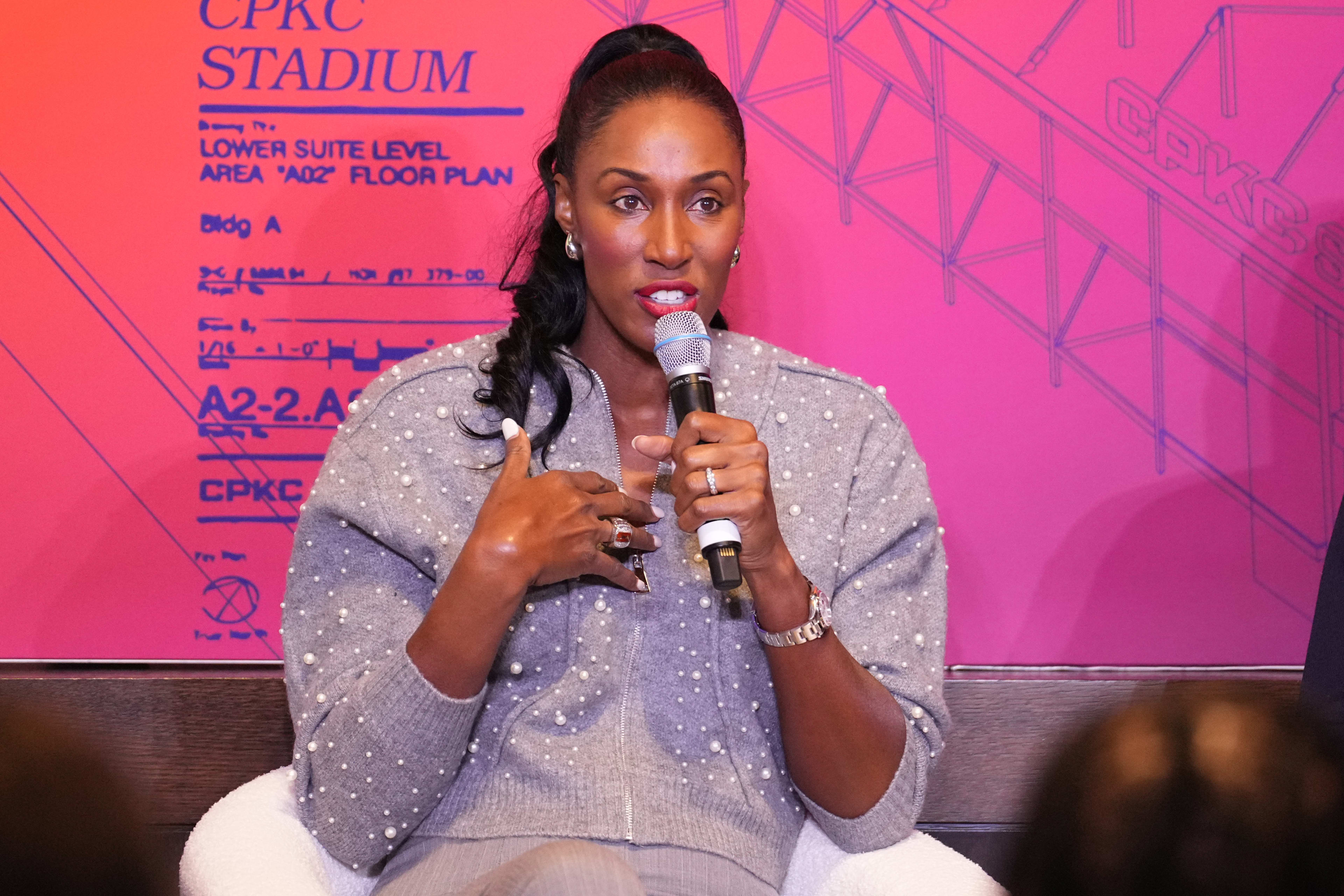 wnba lisa leslie dunk