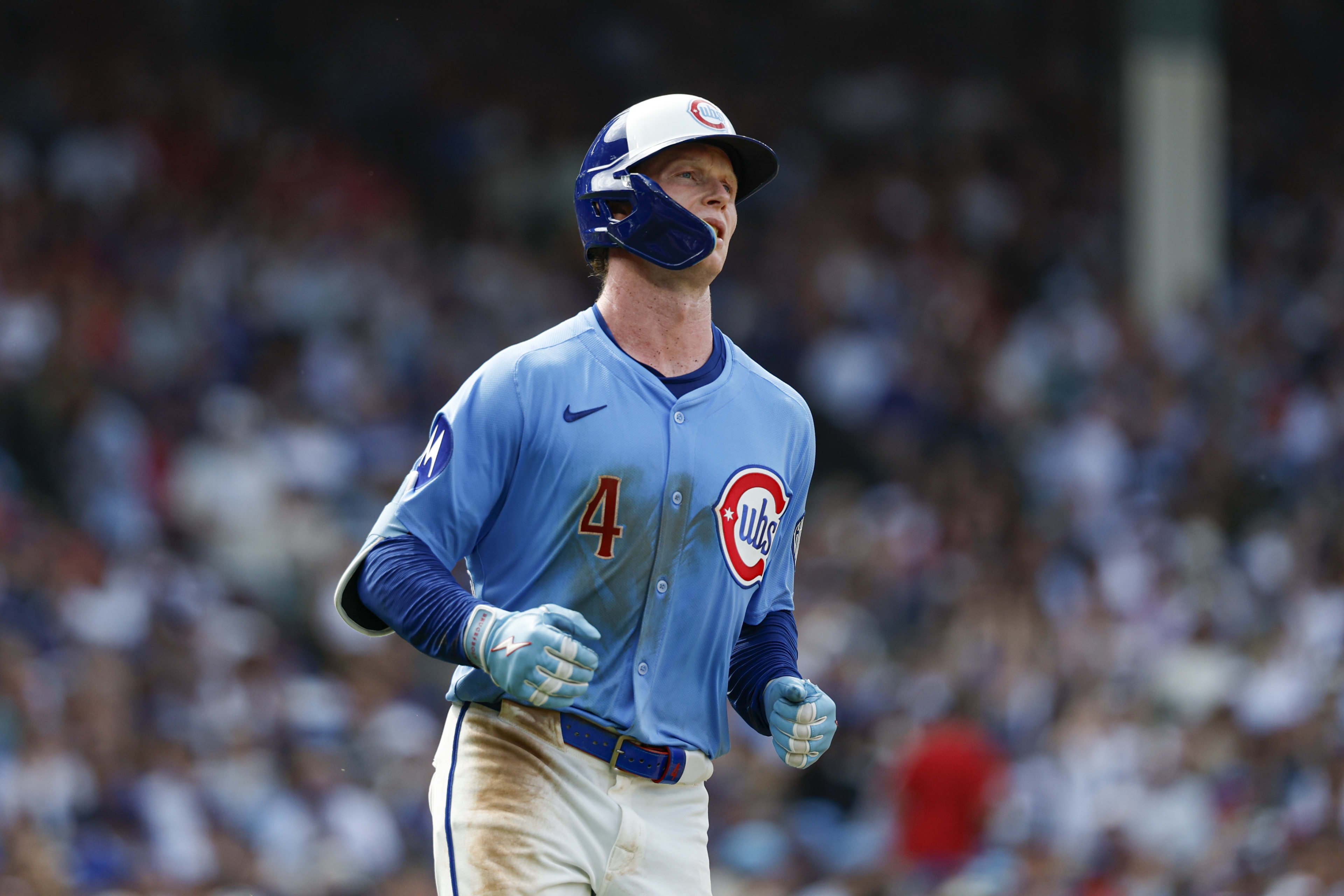 Chicago Cubs center fielder Pete Crow-Armstrong (4)