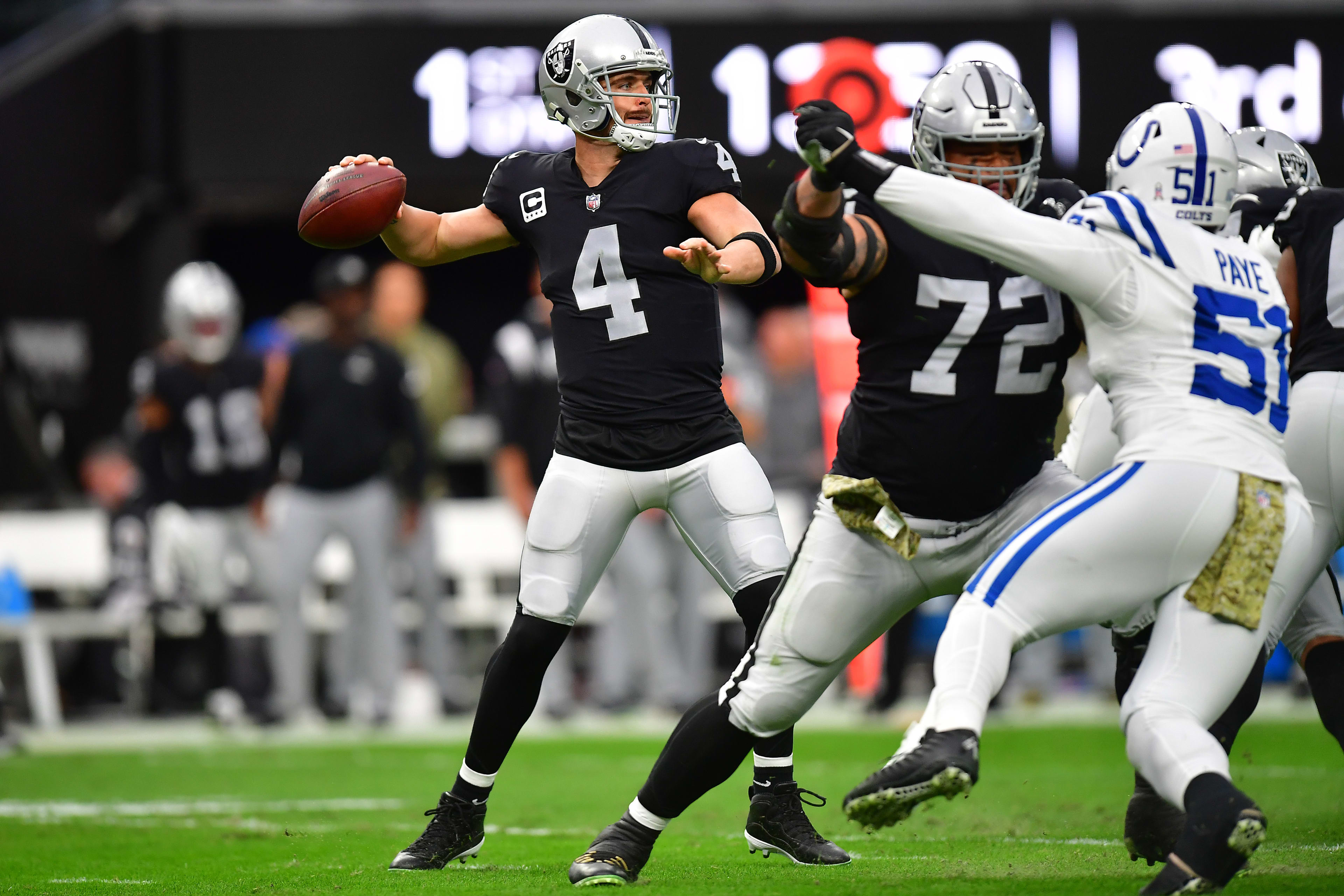 Derek Carr 'Can't Wait' to Return to Raiders Sideline as a