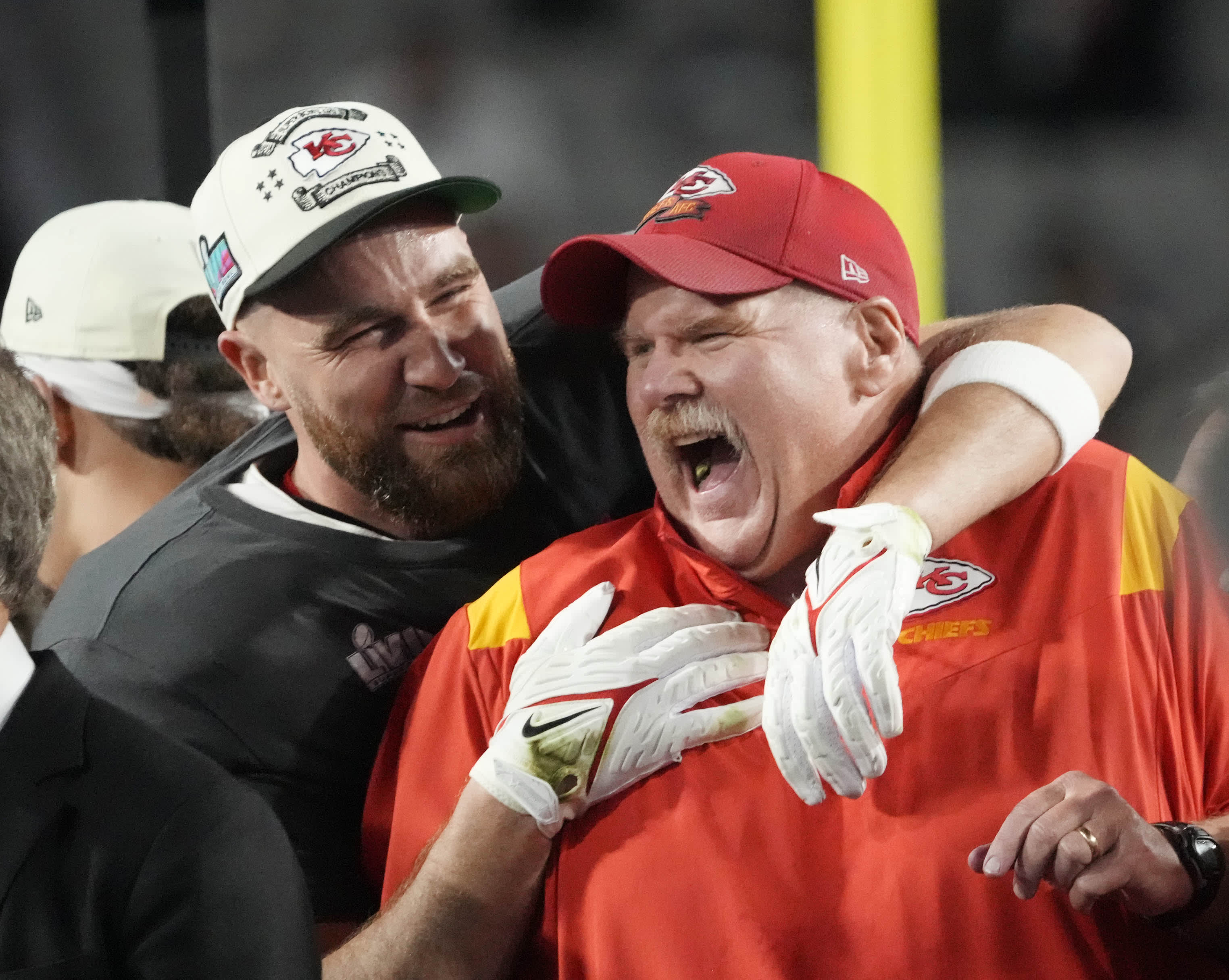 Kansas City Chiefs head coach Andy Reid and tight end Travis Kelce.
