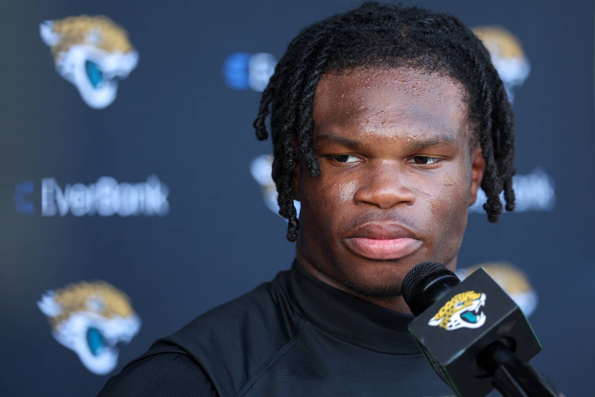 Jaguars' Travis Hunter Reveals What He Thinks About His Doubters - Athlon  Sports