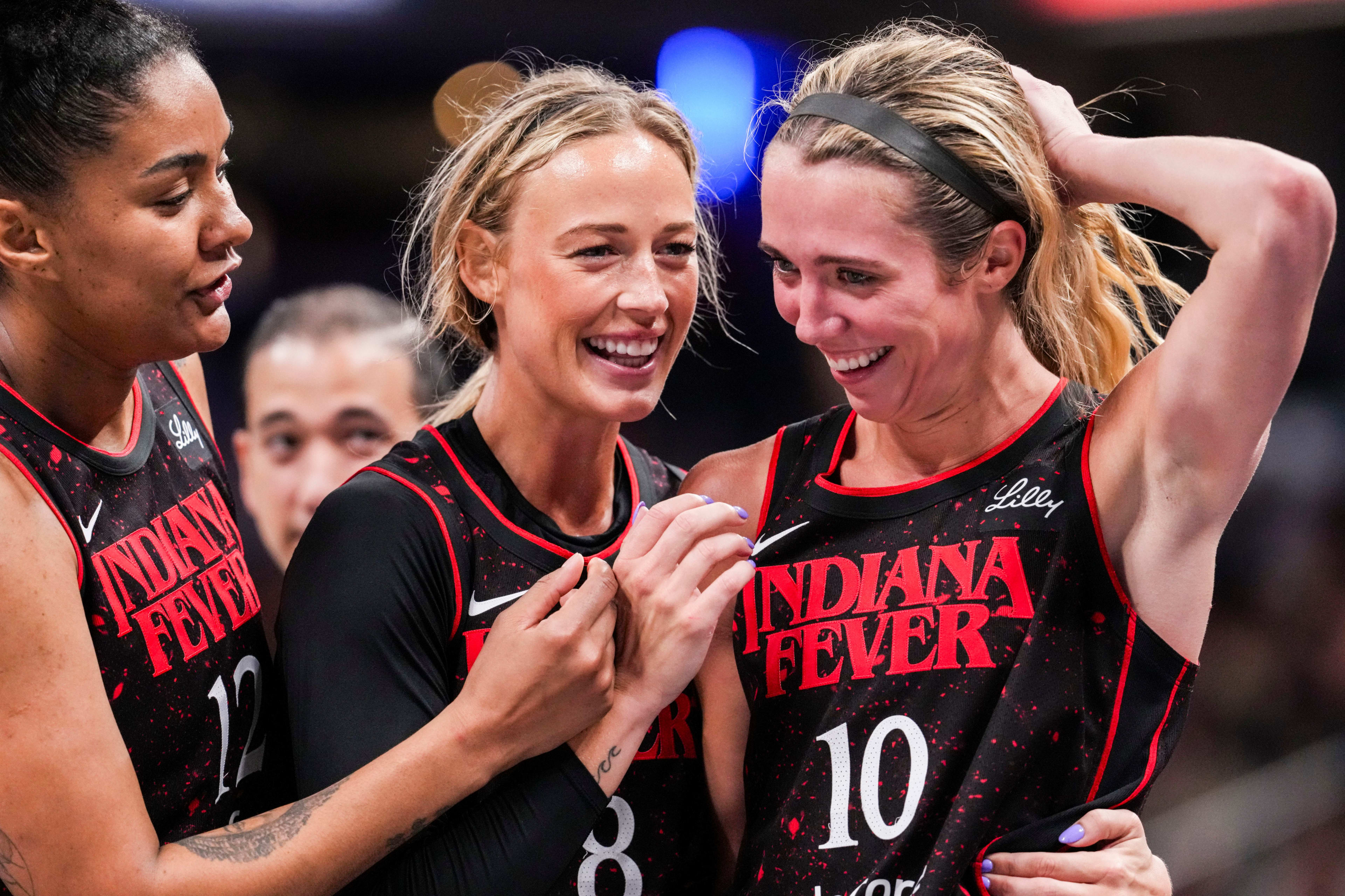 Fever Coach Stephanie White Shares Personal Feelings About Lexie Hull After  Win Over Sky - Athlon Sports