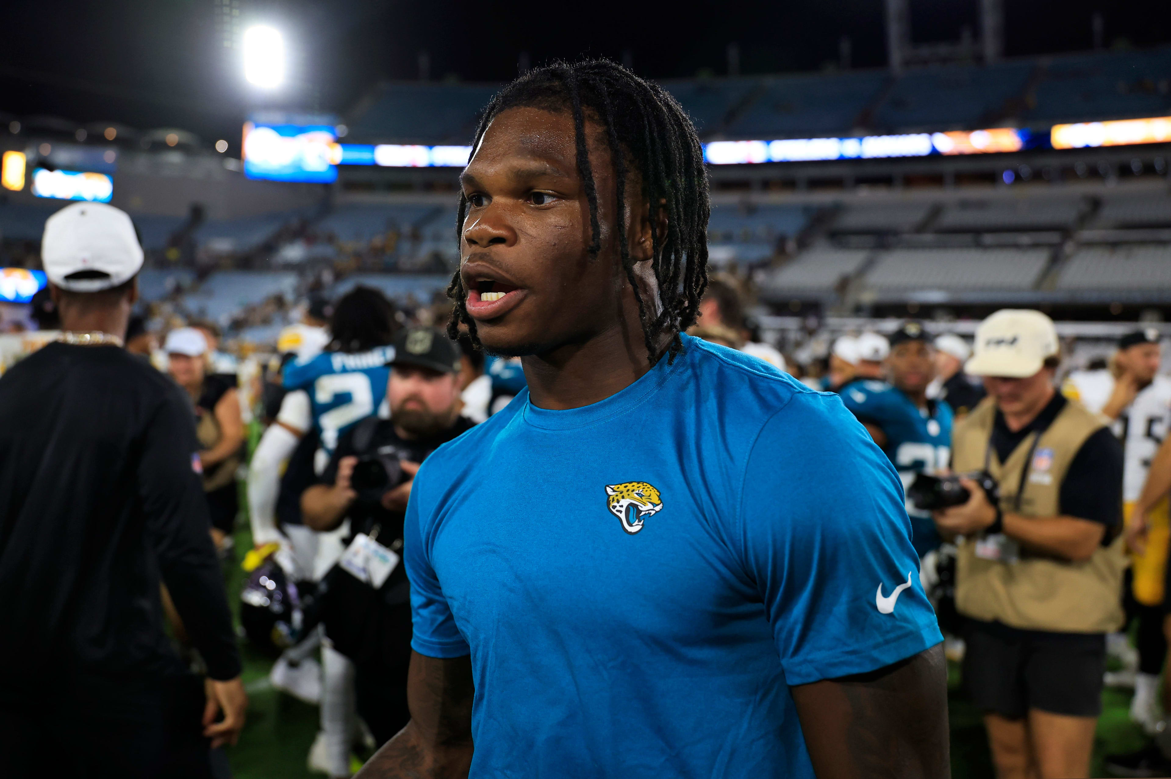 Travis Hunter's NFL Preseason Debut Marred by Embarrassing On-Field Moment  - Athlon Sports