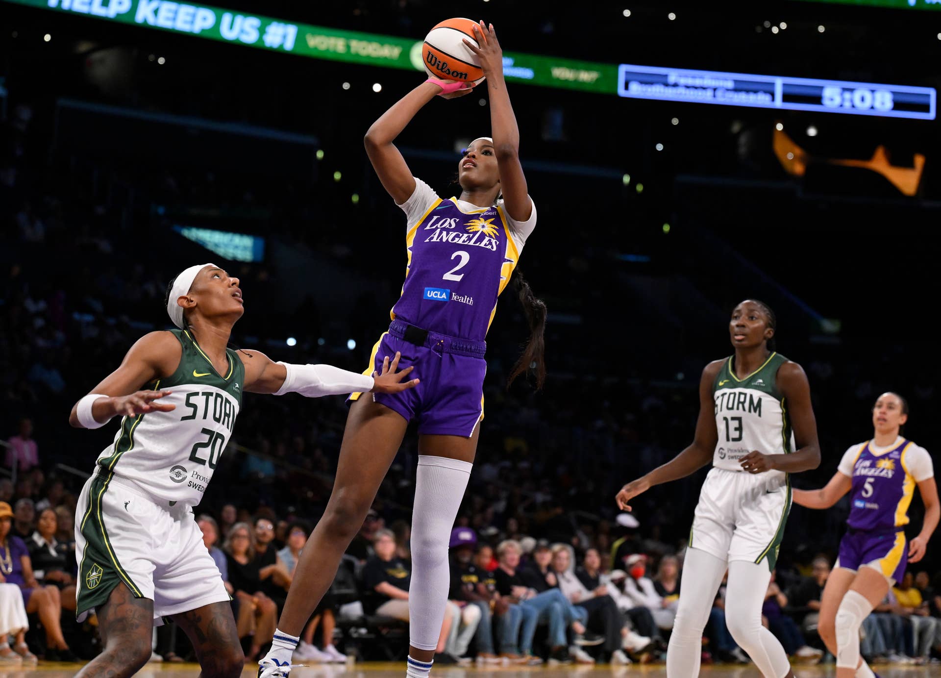 WNBA Rising Star Stuns With Ab-Baring Outfit on Sunday - Athlon Sports