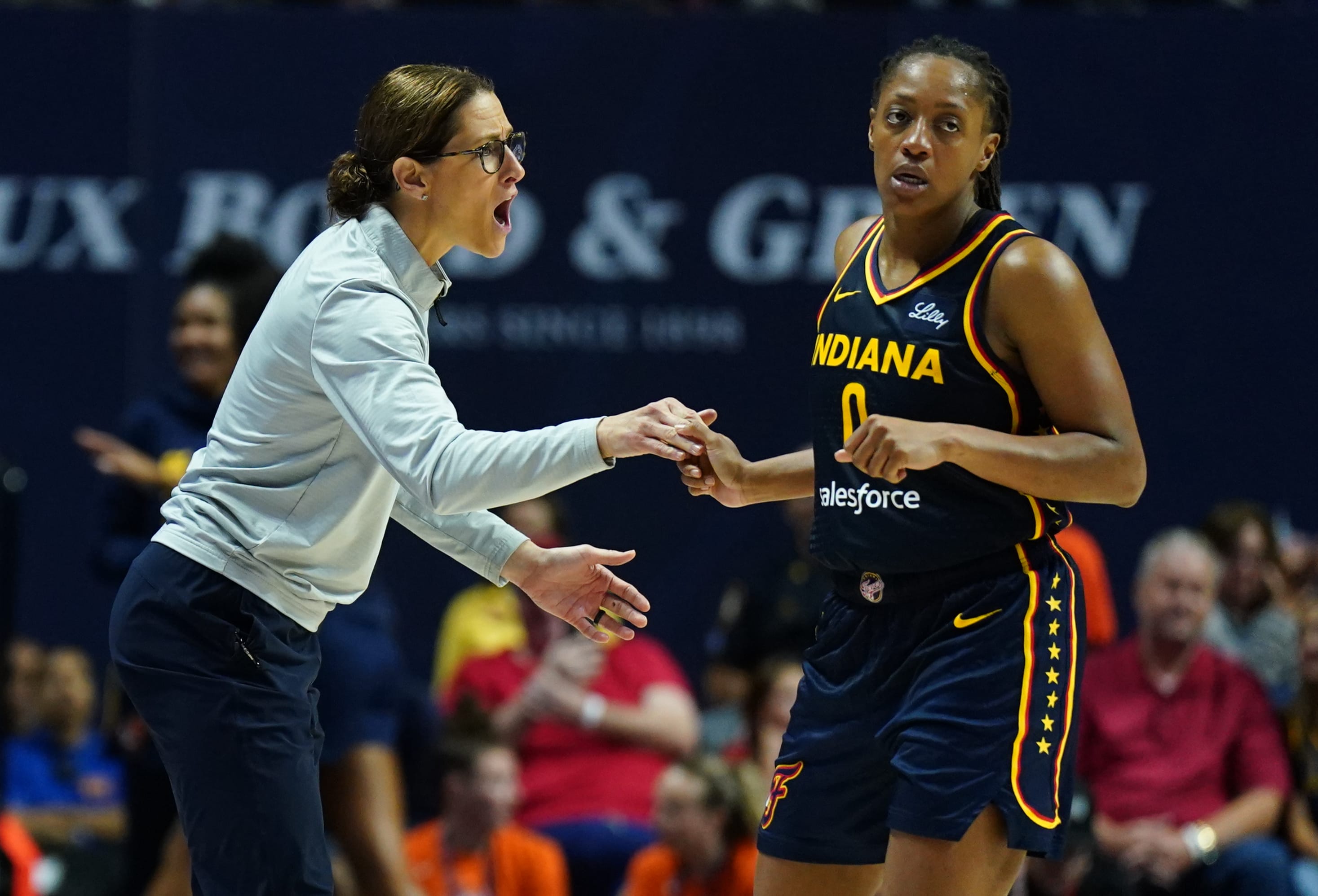Lexie Hull Reacts Strongly to Indiana Fever Star's 'MVP Performance' -  Athlon Sports