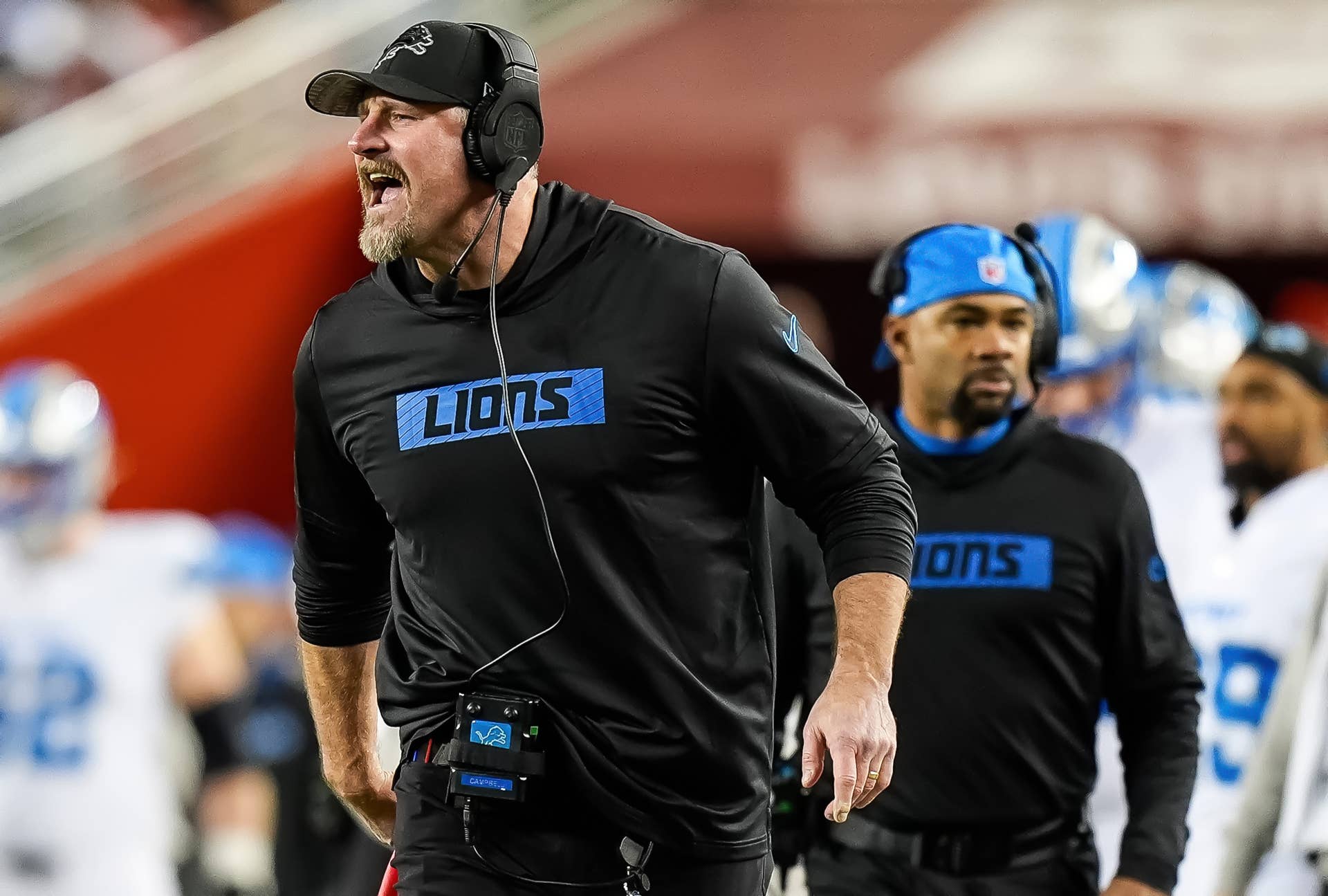 Dan Campbell Sends Clear Message to Micah Parsons Ahead of Lions-Packers Week 1 Clash - Athlon Sports