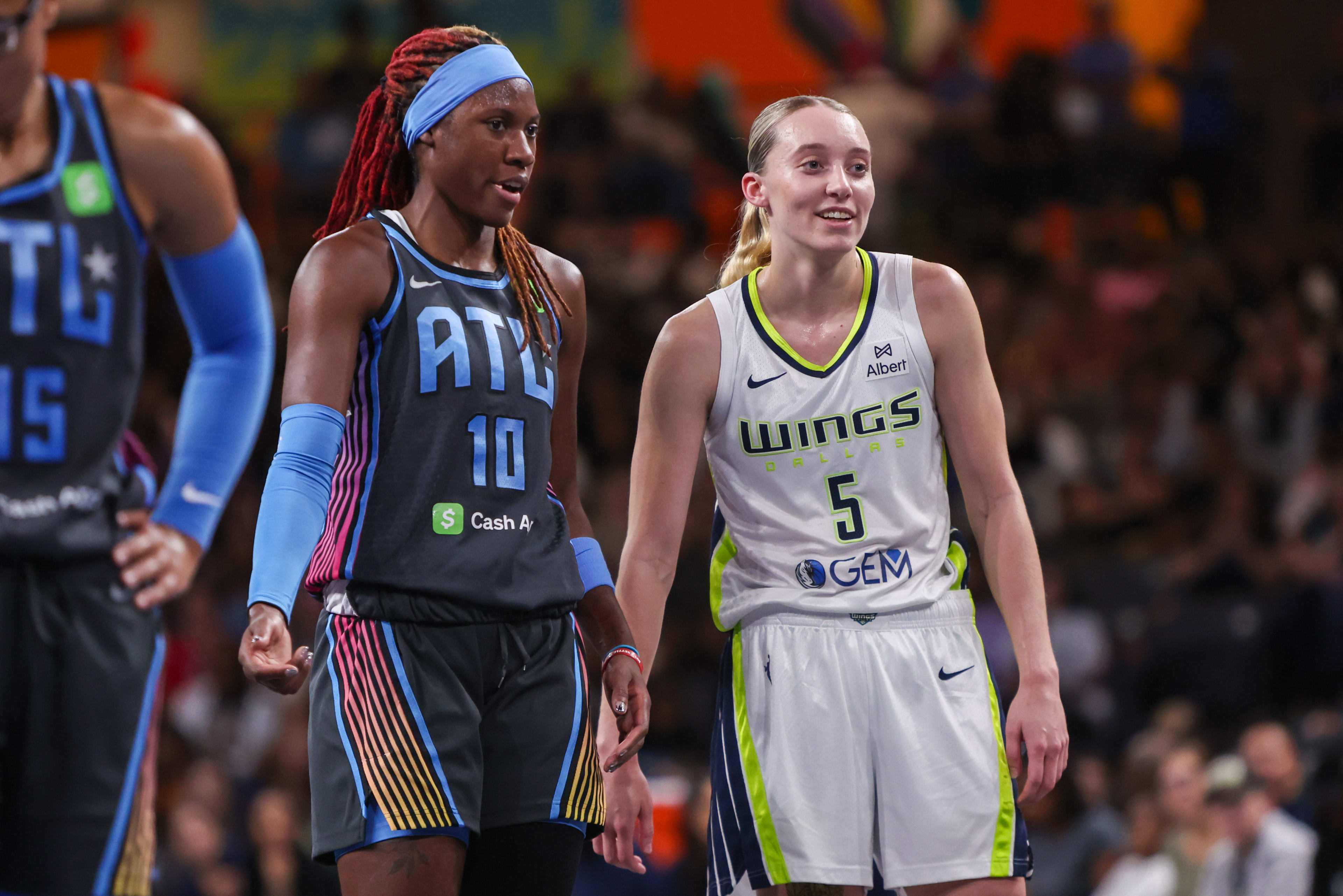 Rhyne Howard Outduels Paige Bueckers, Breaking WNBA Record in Battle of No.  1 Picks - Athlon Sports