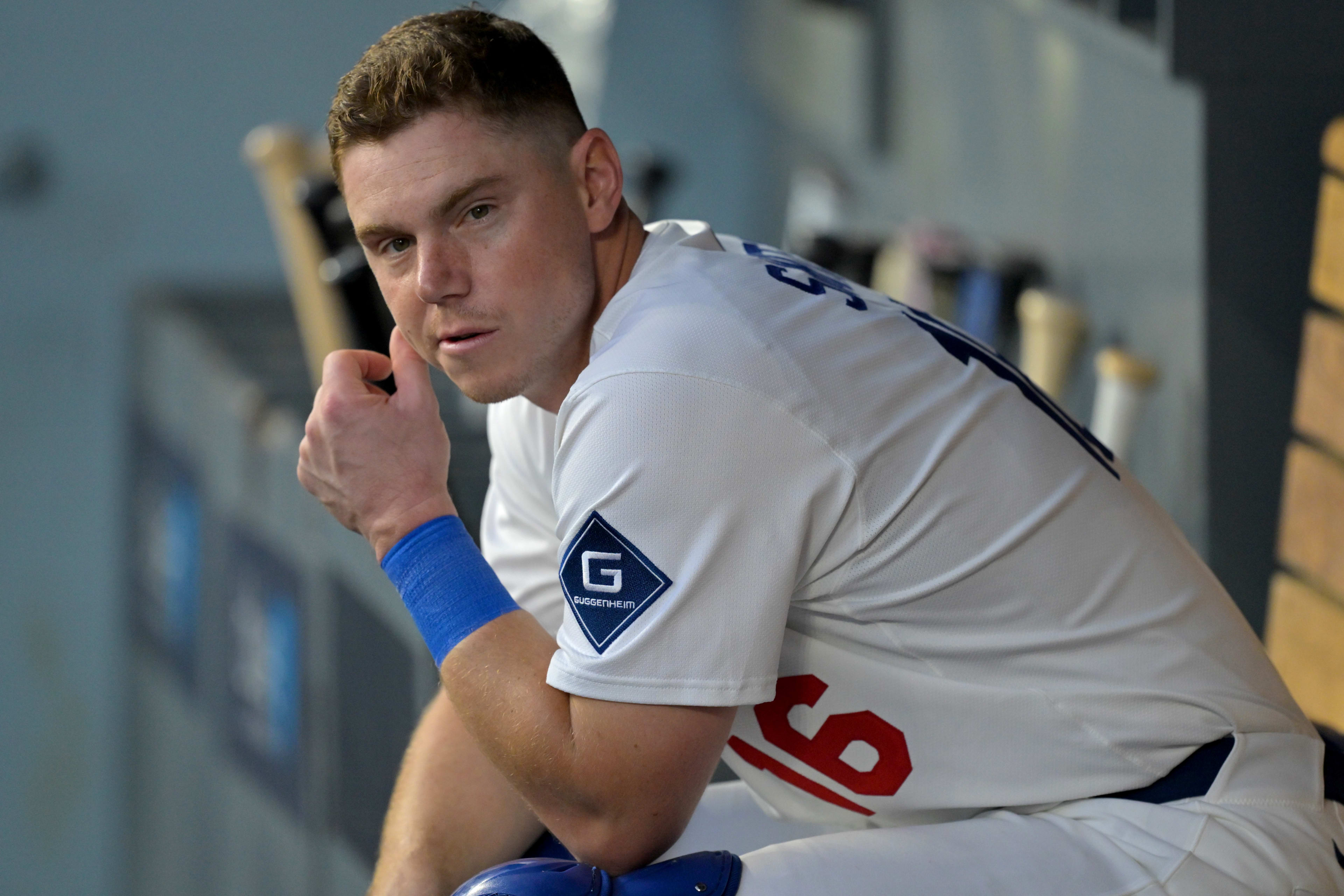 Los Angeles Dodgers catcher Will Smith (16)