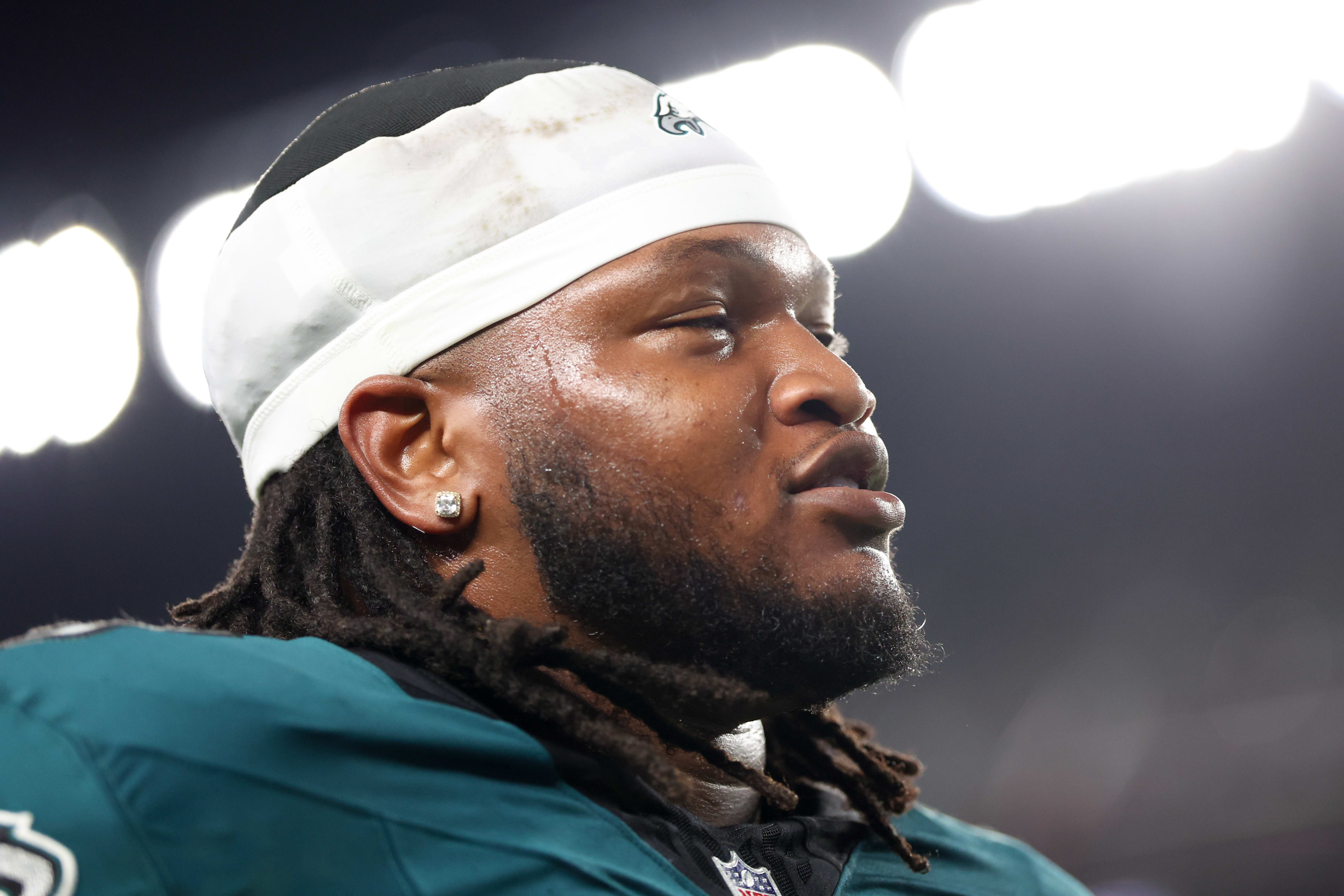 Philadelphia Eagles defensive tackle Jalen Carter (98).