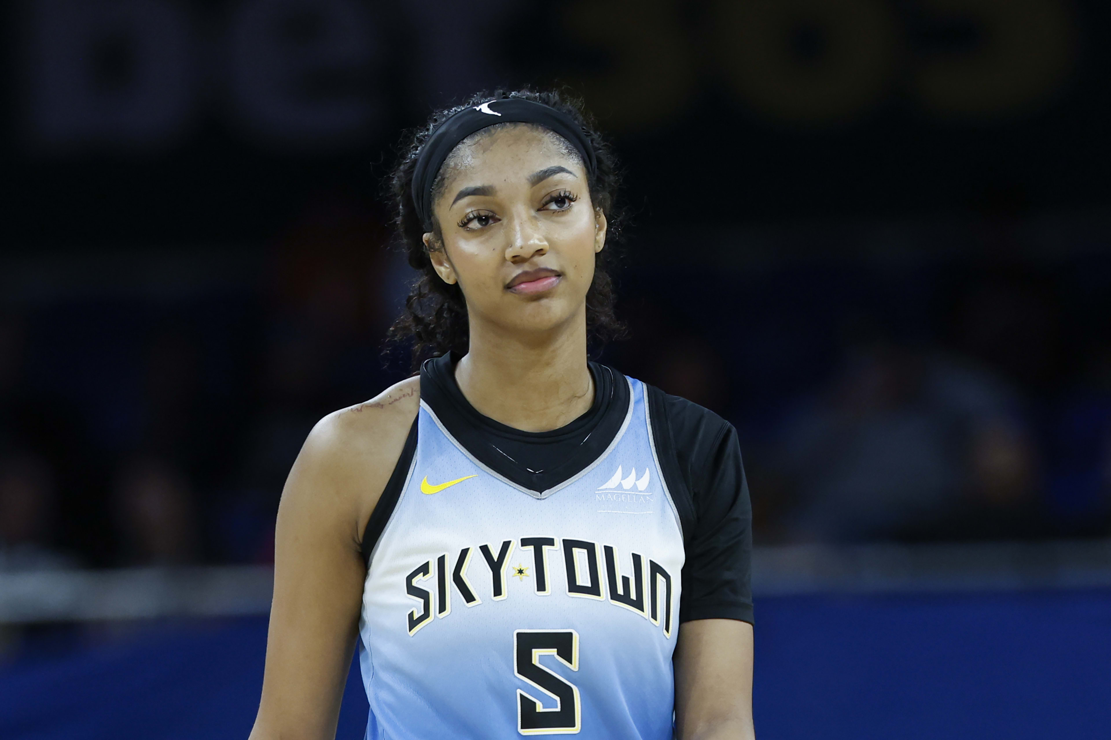 Angel Reese Fans Make Request to Chicago Sky Star on Thursday - Athlon  Sports