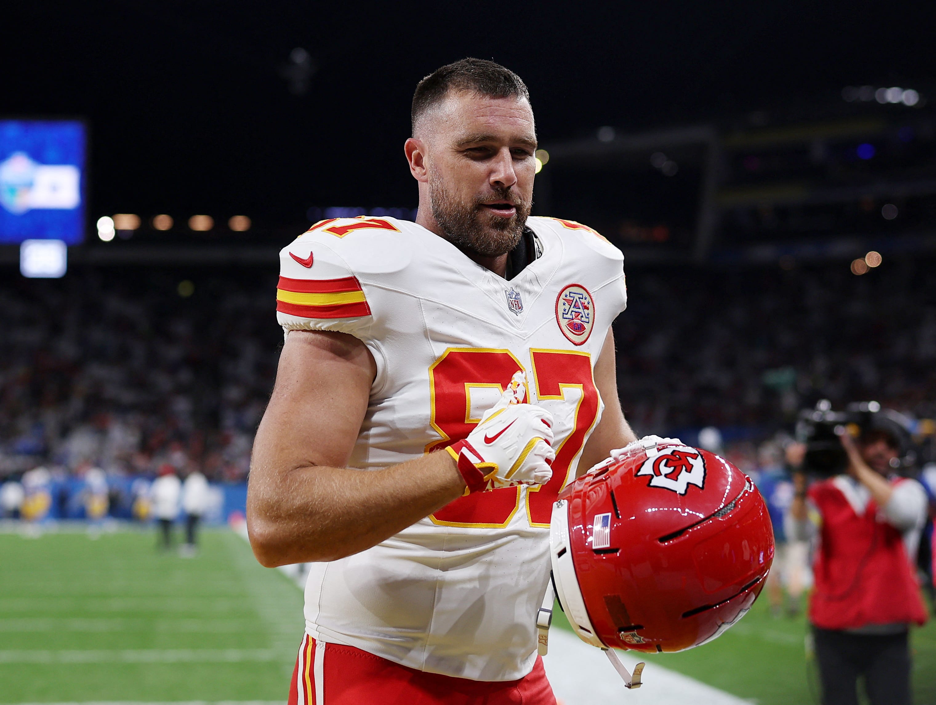 Kansas City Chiefs tight end Travis Kelce against the Chargers