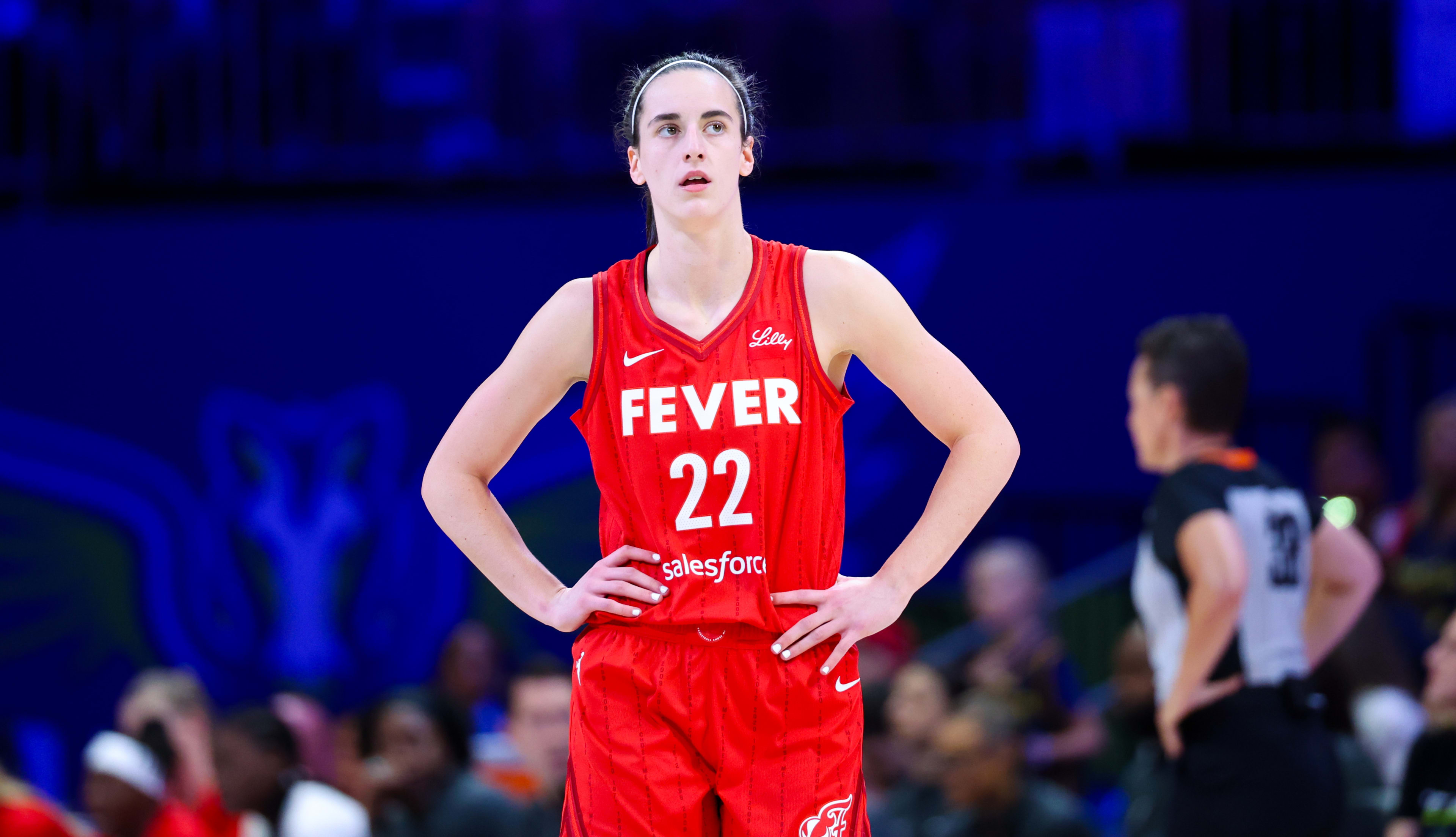 Indiana Fever guard Caitlin Clark (22)