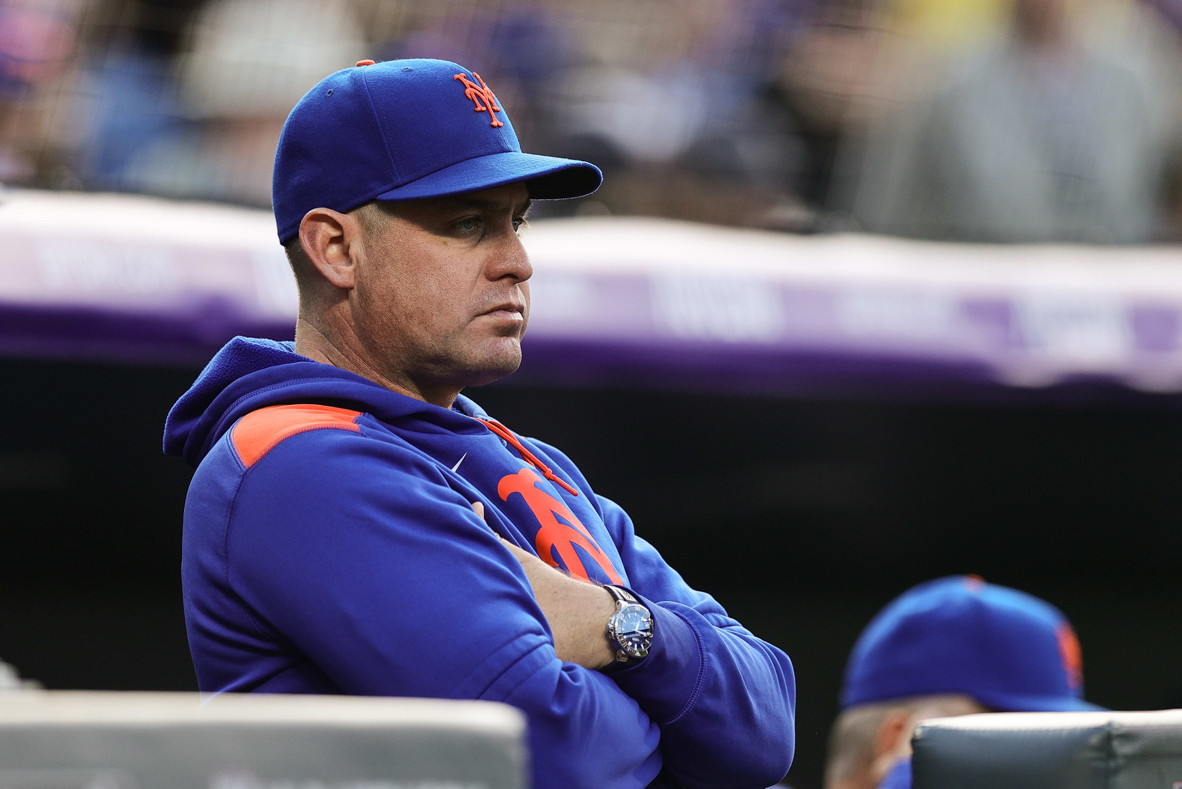 New York Mets manager Carlos Mendoza (64)
