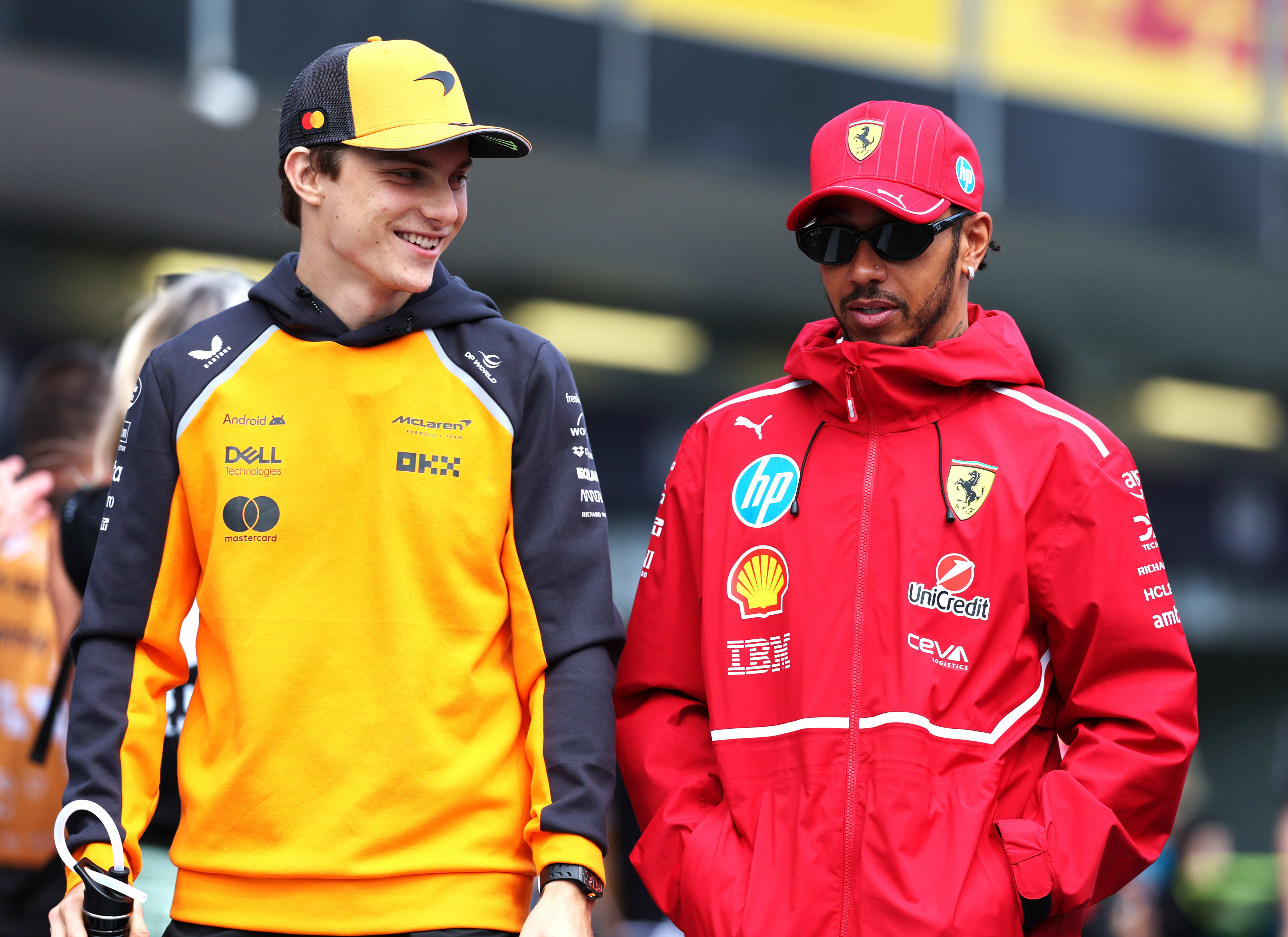 Lewis Hamilton's Five-Word Advice to Oscar Piastri - Athlon Sports