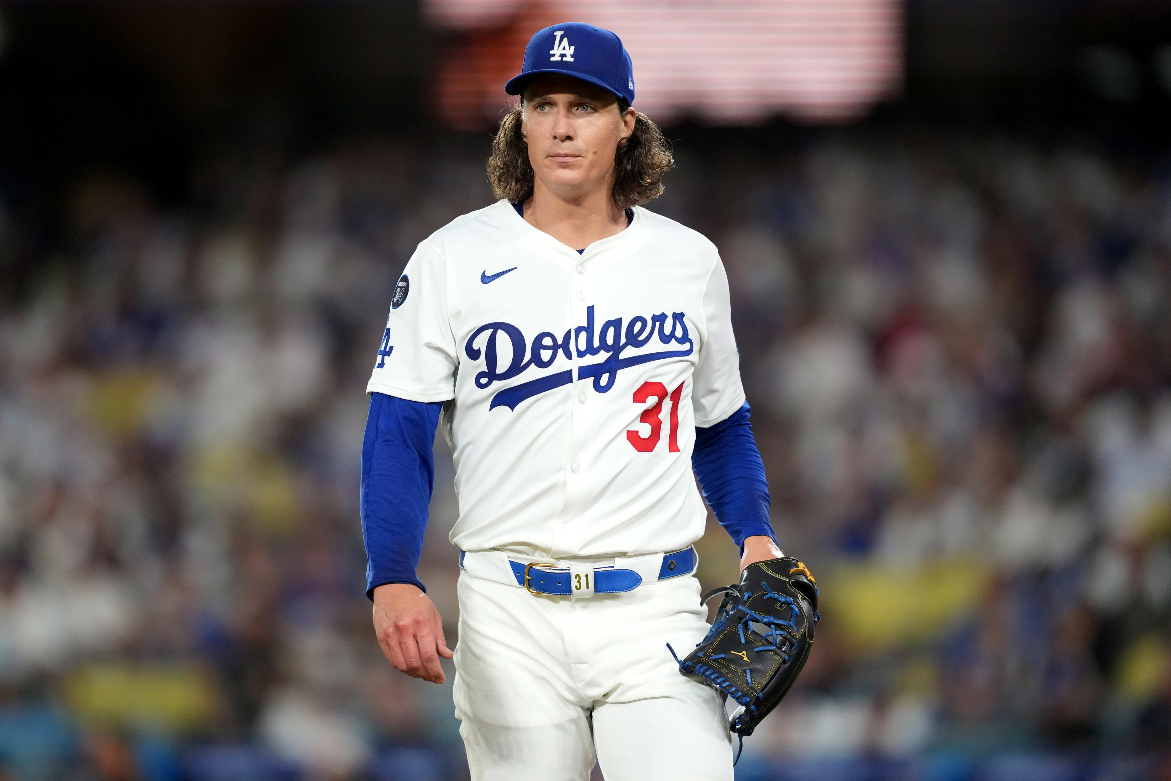 Los Angeles Dodgers pitcher Tyler Glasnow (31)
