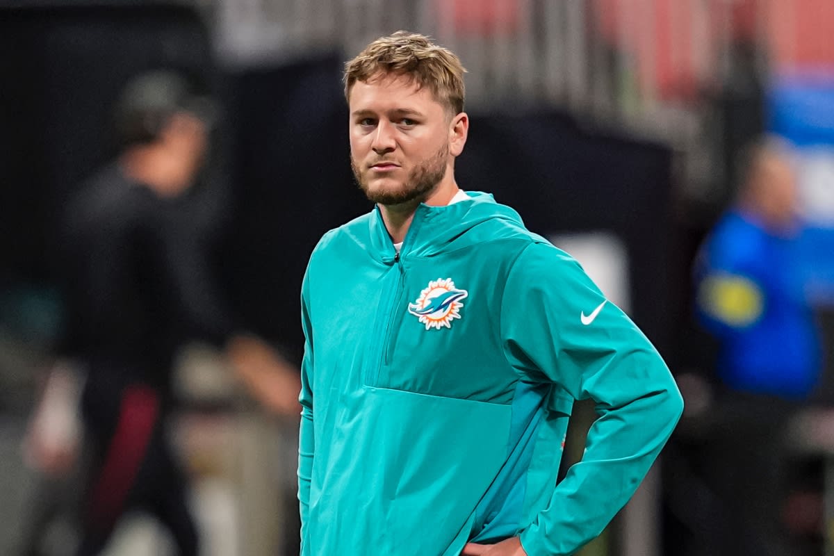 Dolphins QB Quinn Ewers Announces Move Away from Football on Sunday -  Athlon Sports