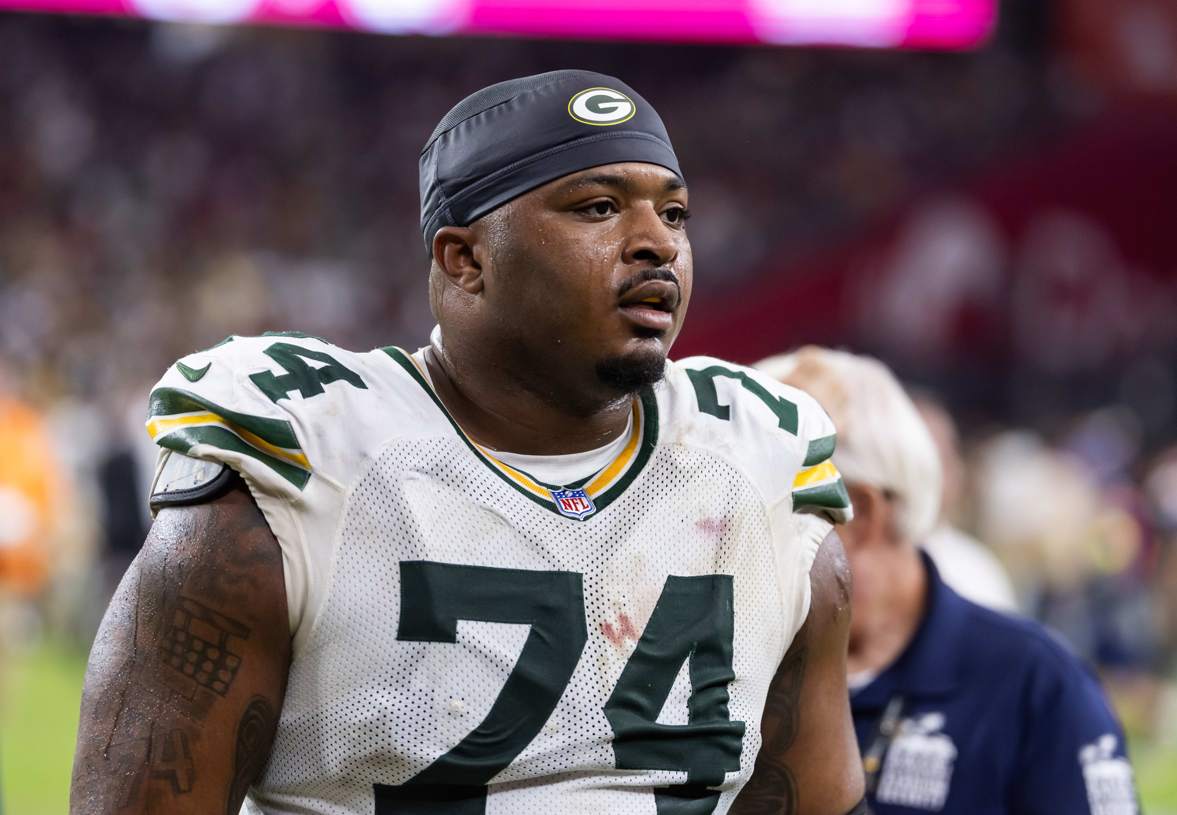 Packers Announce Unfortunate Elgton Jenkins News After Leaving Eagles Game  - Athlon Sports