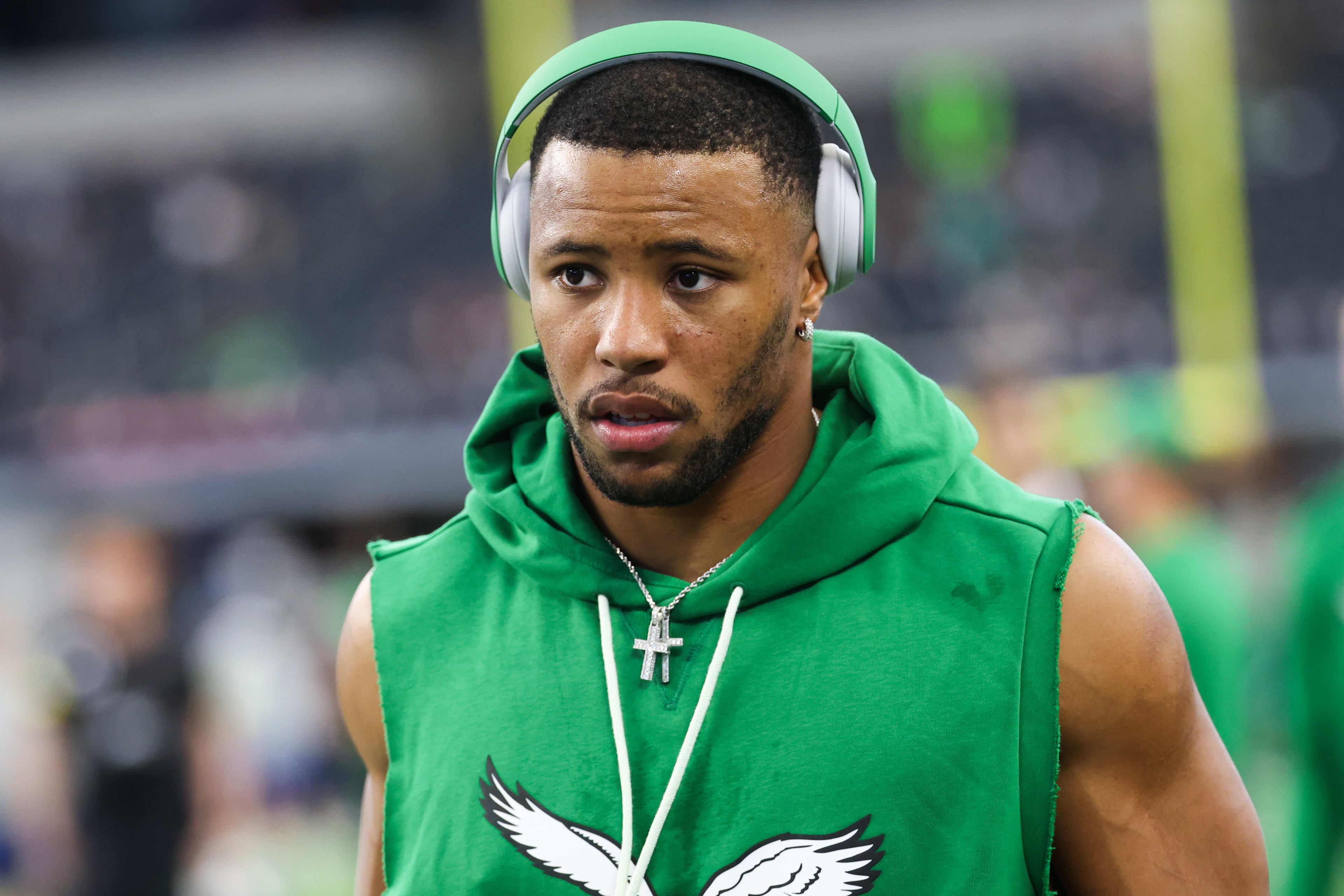Philadelphia Eagles running back Saquon Barkley (26) wears Beats by Dre during warm ups prior to the game against the Dallas Cowboys at AT&T Stadium.