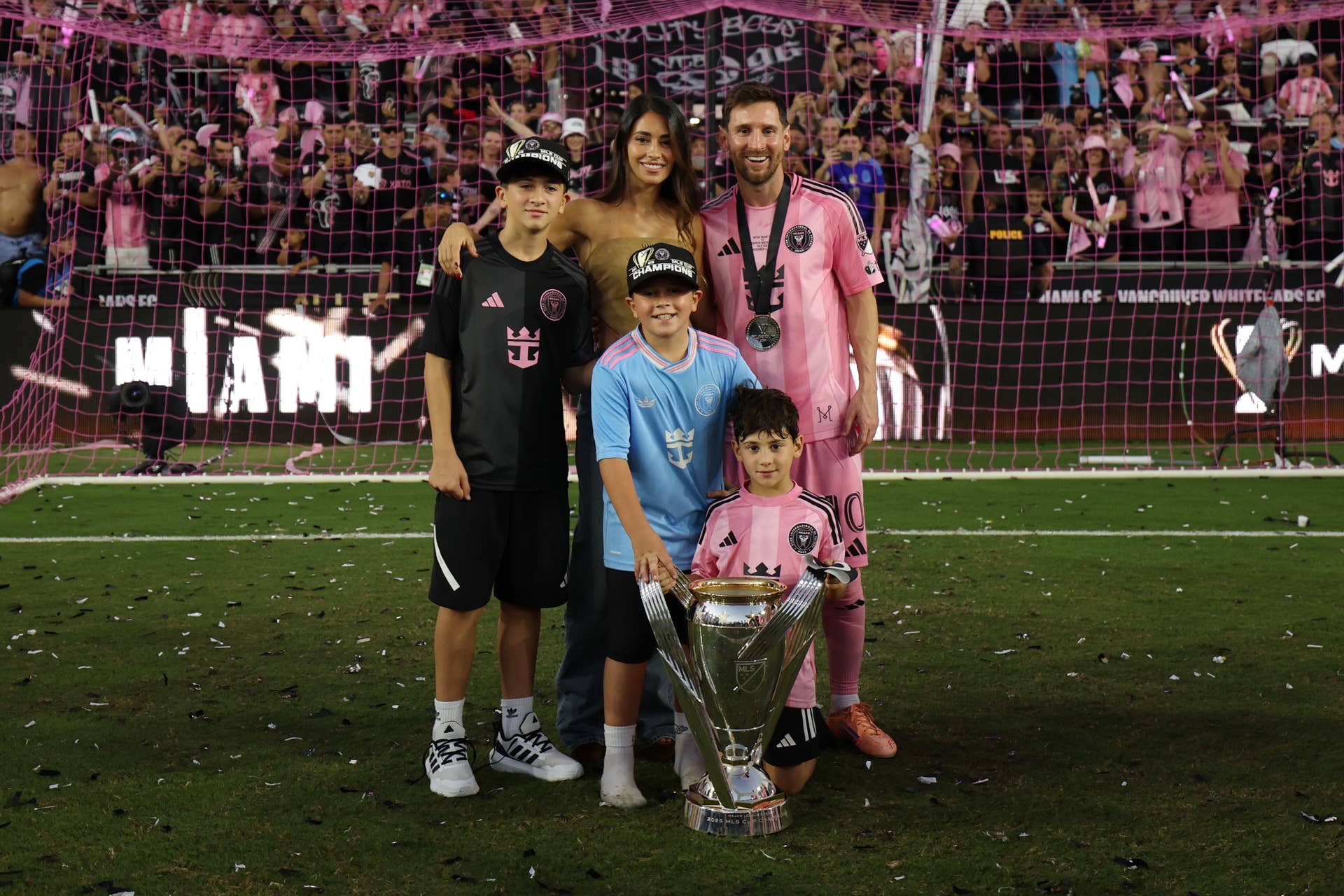 Lionel Messi #10 of Inter Miami CF with his family, Antonella Rocuzzo, Thiago, Mateo, and Ciro.