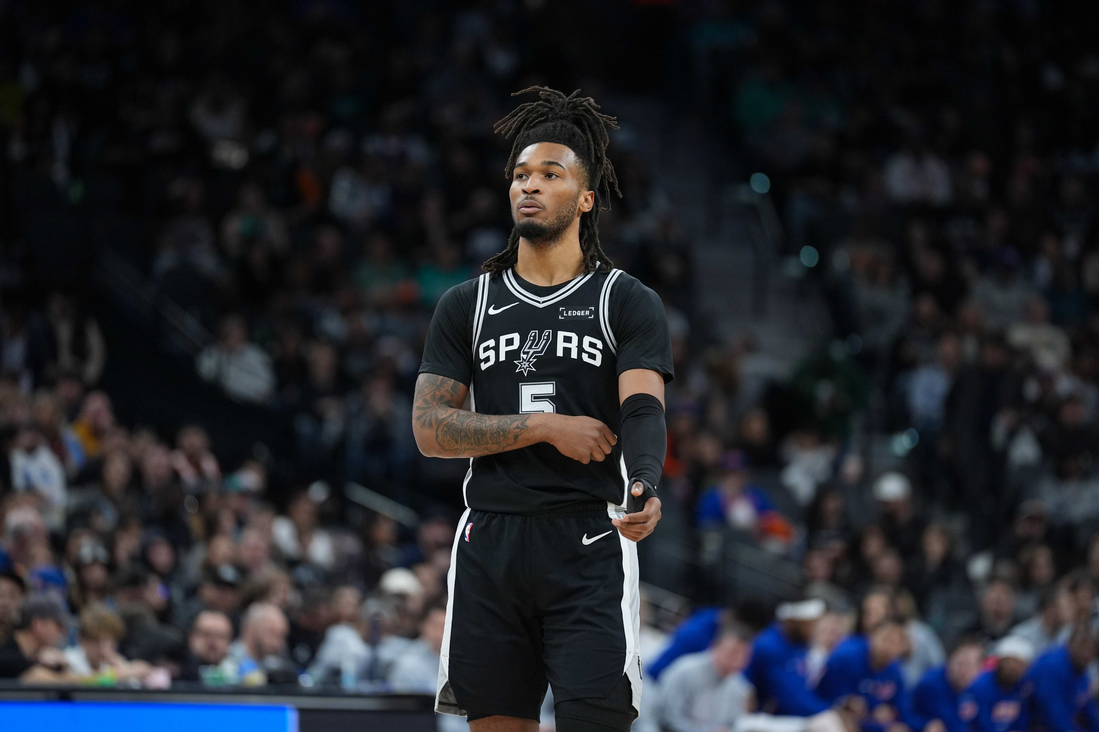 Final Injury Report for Spurs-Nets: Will Stephon Castle, Keldon