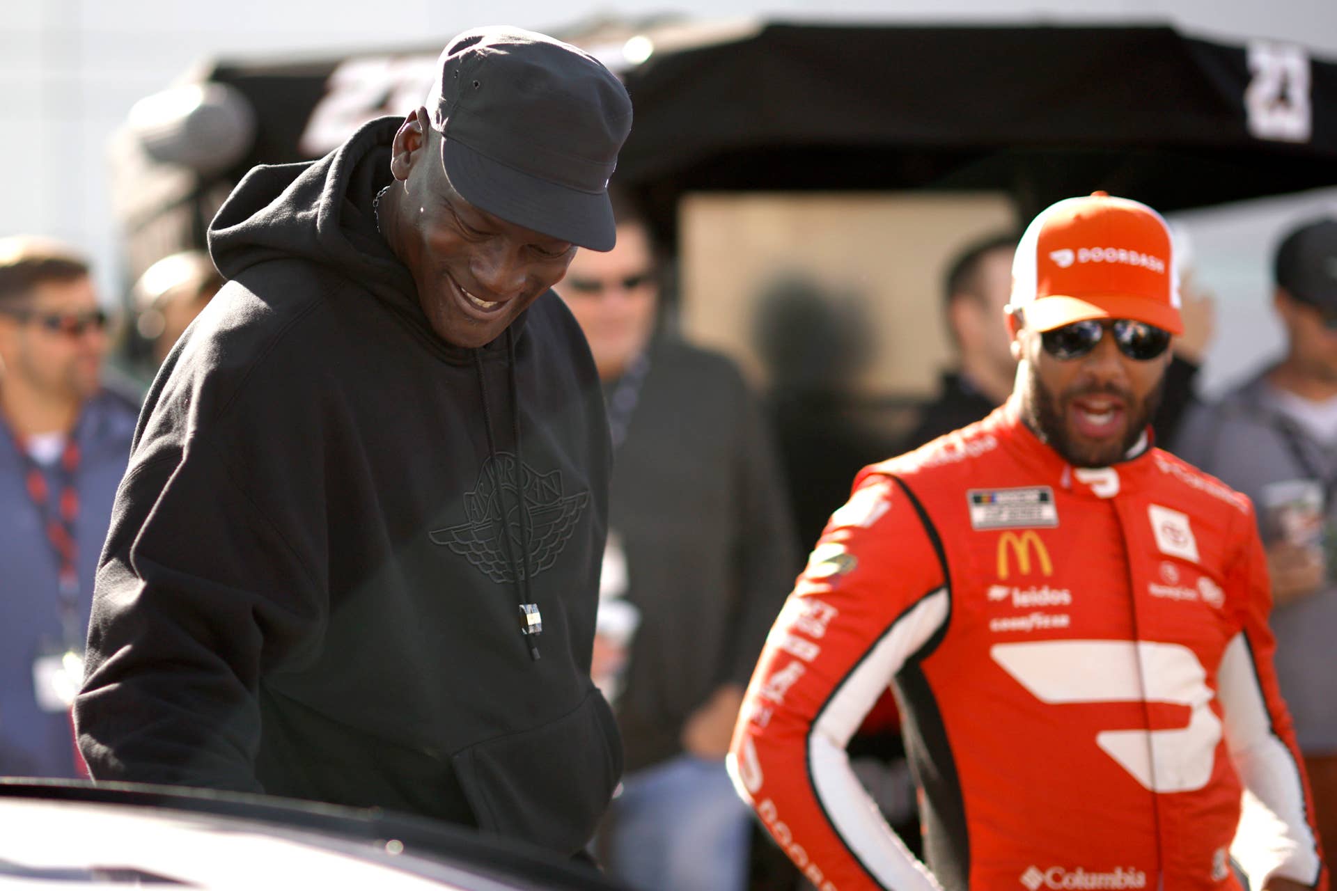 Bubba Wallace Reveals Michael Jordan's Behind-the-Scenes Message for  Daytona 500 - Athlon Sports