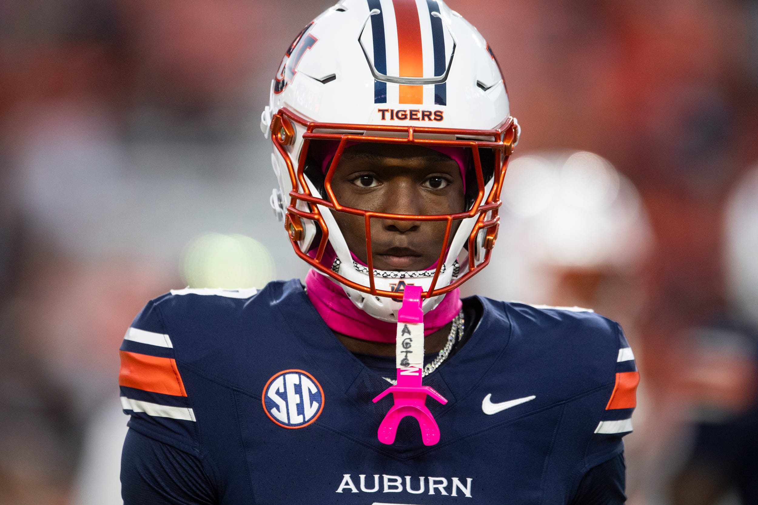 Cam Coleman Announces Career News Before First Season with Texas - Athlon  Sports